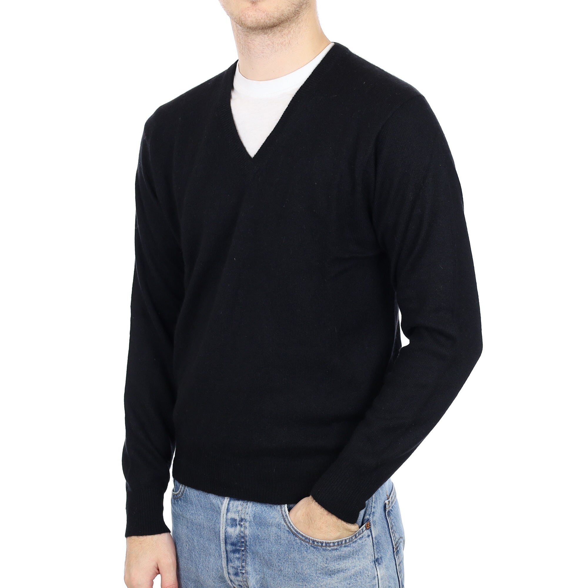 Men's Black Cashmere V Neck Jumper Medium