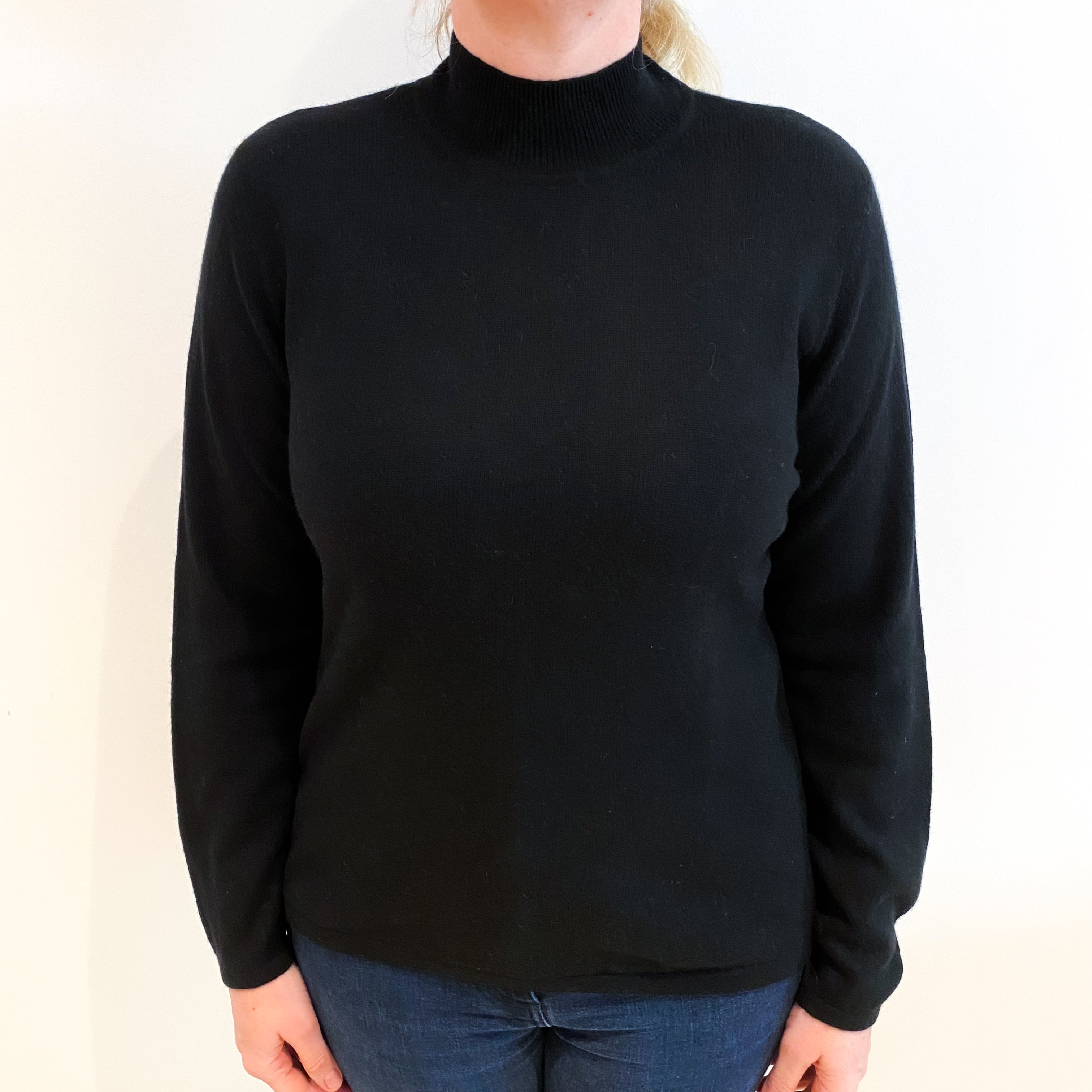 Black Cashmere Turtle Neck Jumper Large