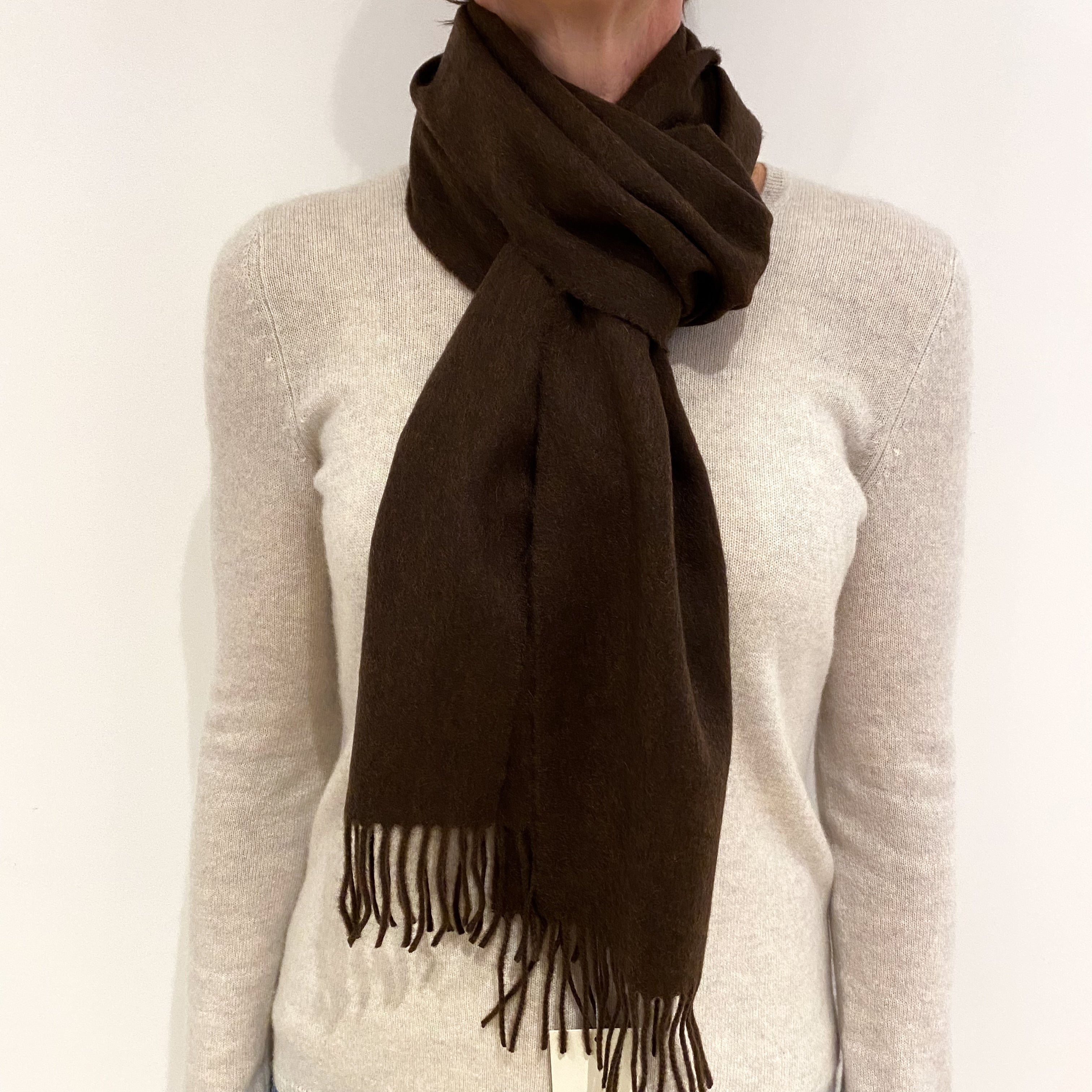 Brand New Scottish Cashmere Chocolate Brown Fringed Scarf