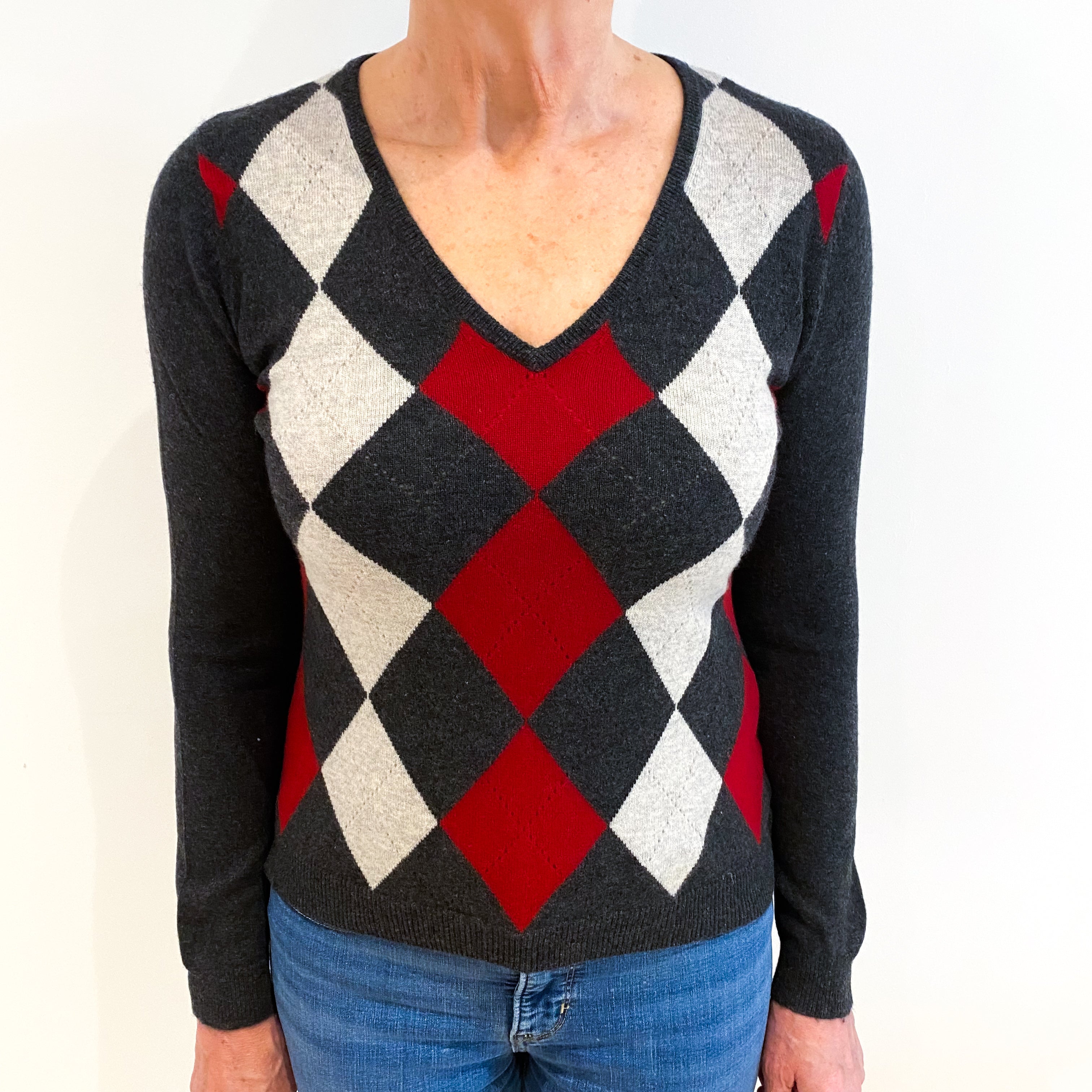 Monochrome and Red Diamond V Neck Jumper Medium