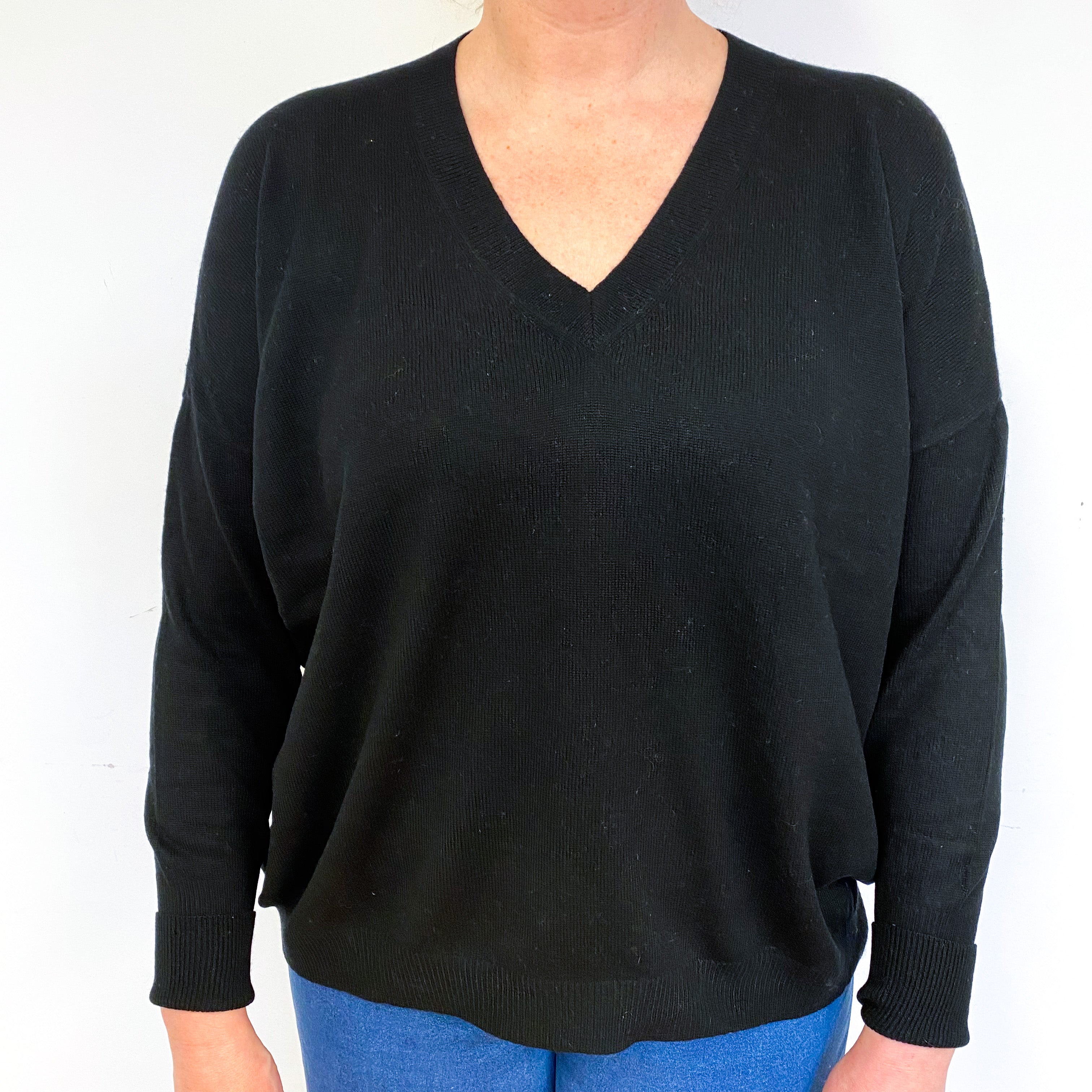 Black Slouchy Cashmere V-Neck Jumper Large