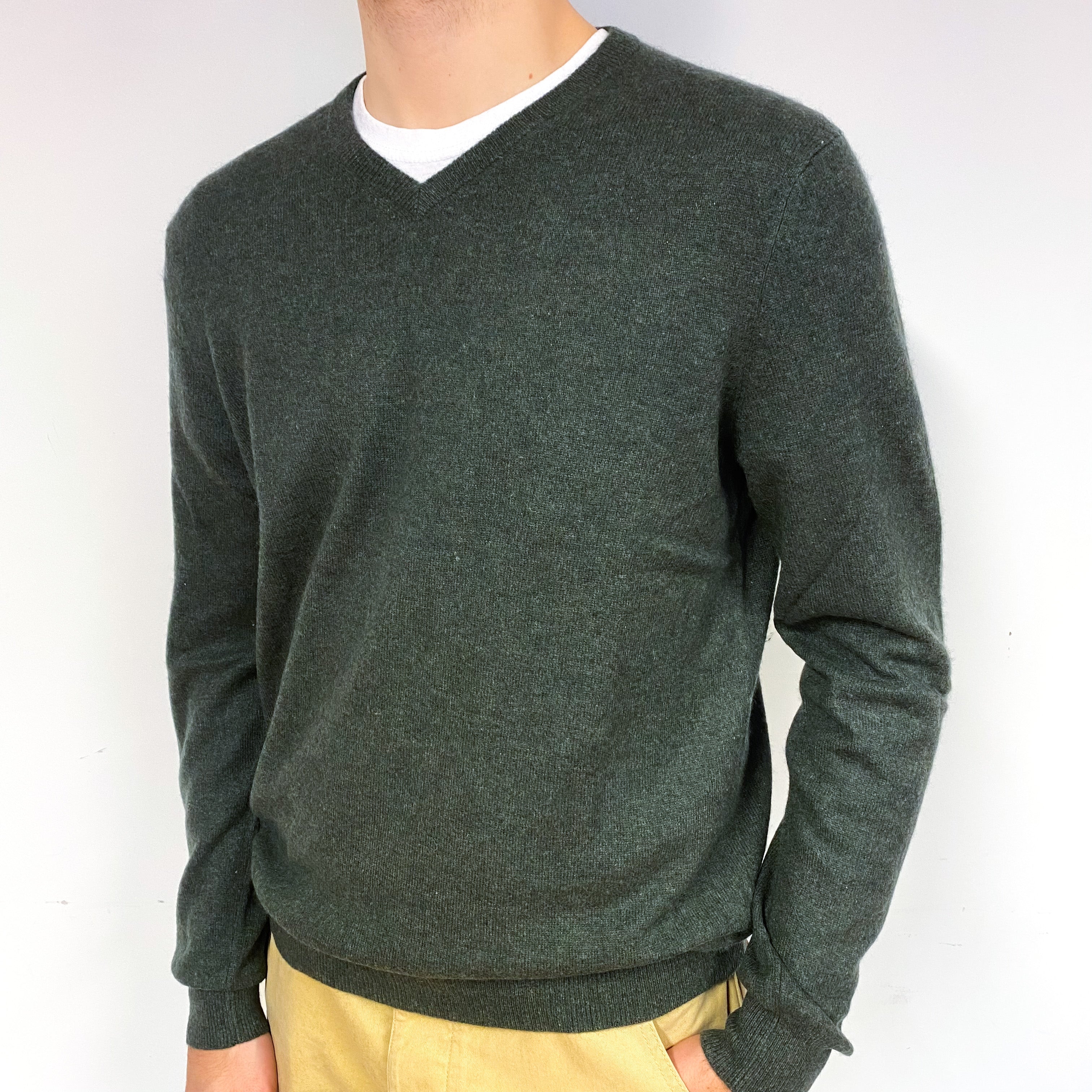 Men's Dark Khaki Green Cashmere V-Neck Jumper Large