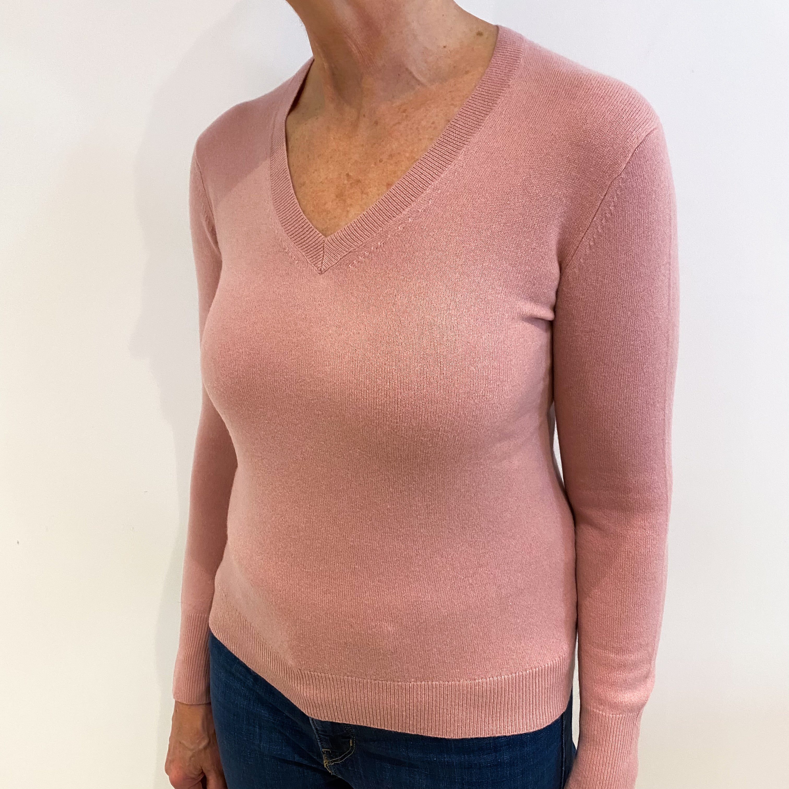 Faded Heather Pink Cashmere V Neck Jumper Medium