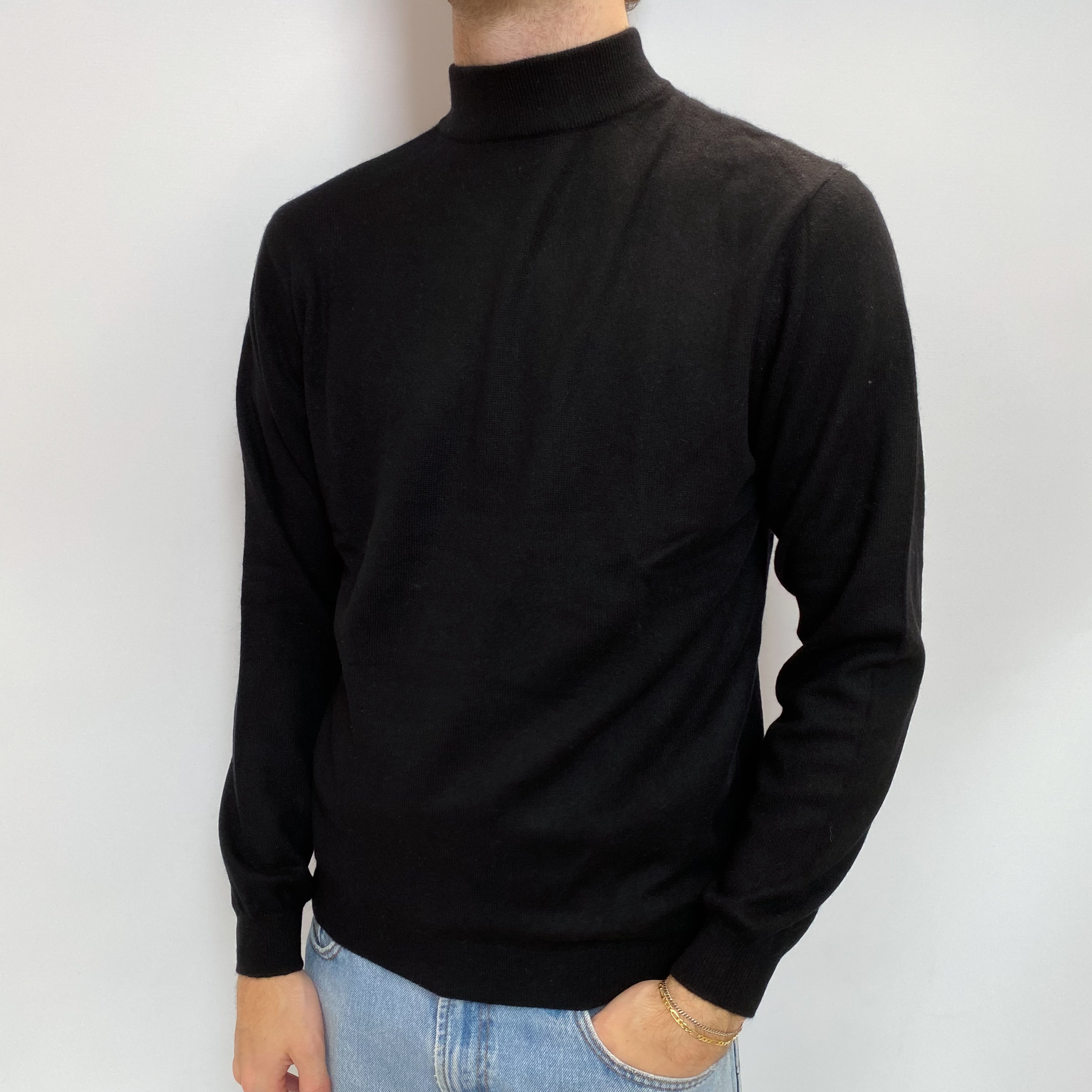 Men's Black Cashmere Turtle Neck Jumper Large