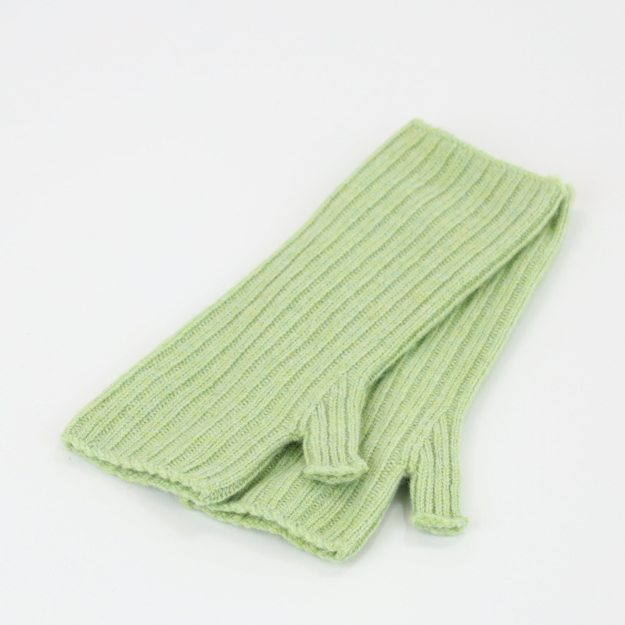 Brand New Scottish Key Lime Green Ribbed Cashmere Fingerless Gloves