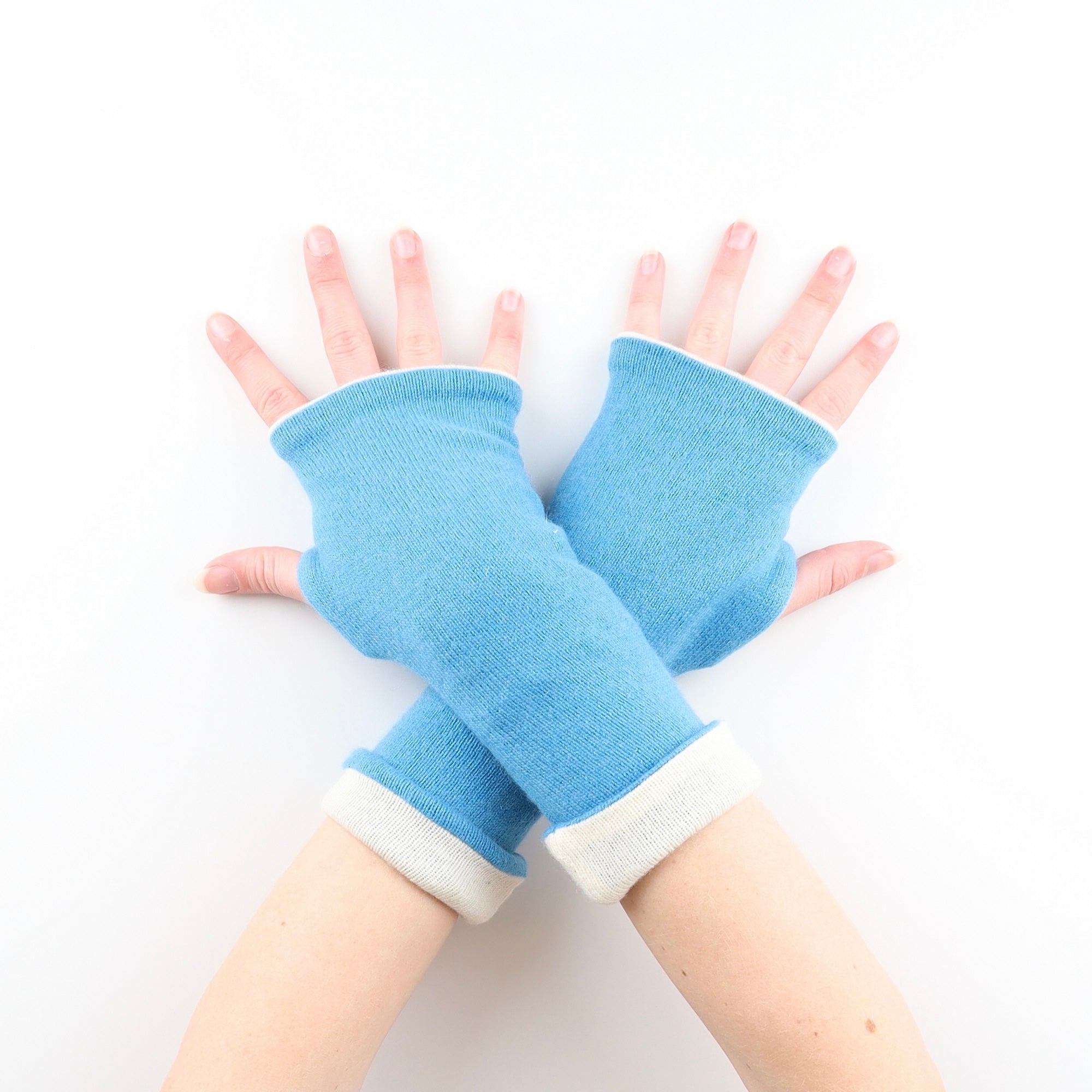 Aqua Blue and Cream Reversible Cashmere Fingerless Gloves