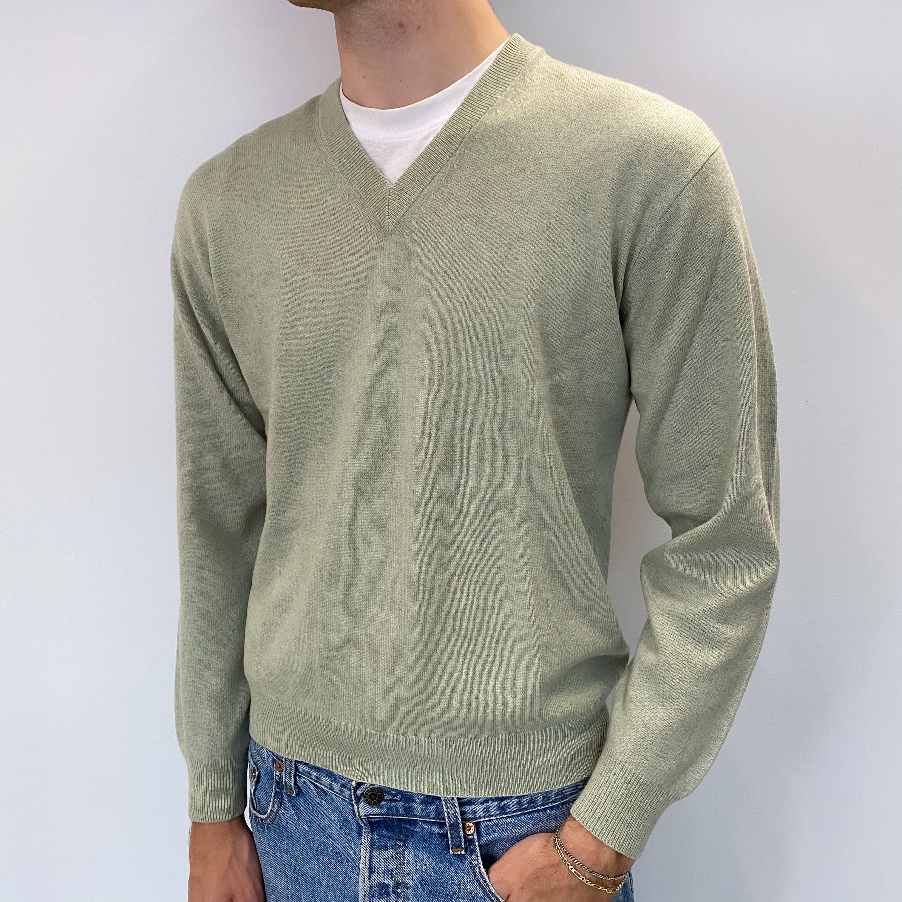 Men's Pickle Green Marl Cashmere V Neck Jumper Medium