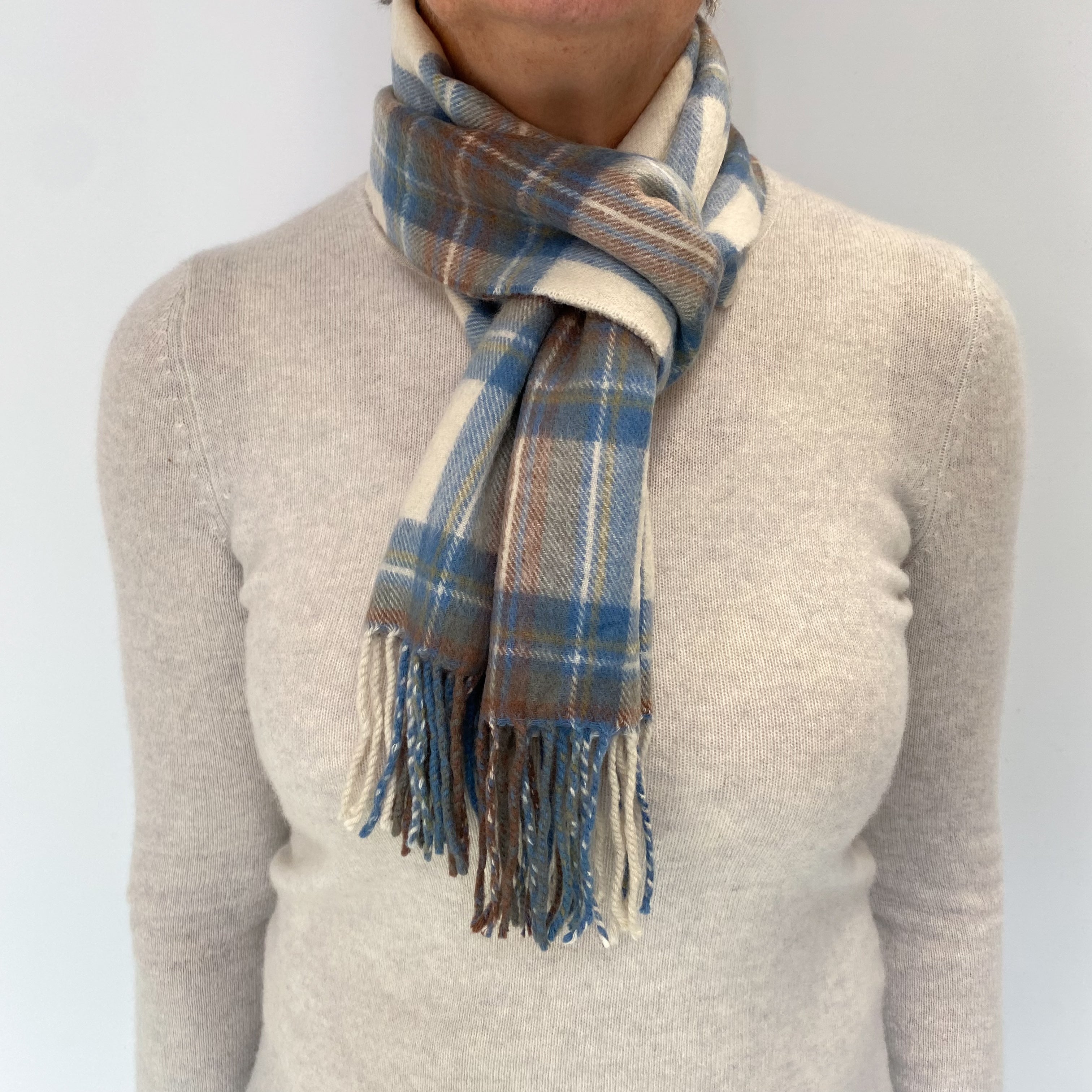 Cream Checked Cashmere Tasseled Woven Scarf