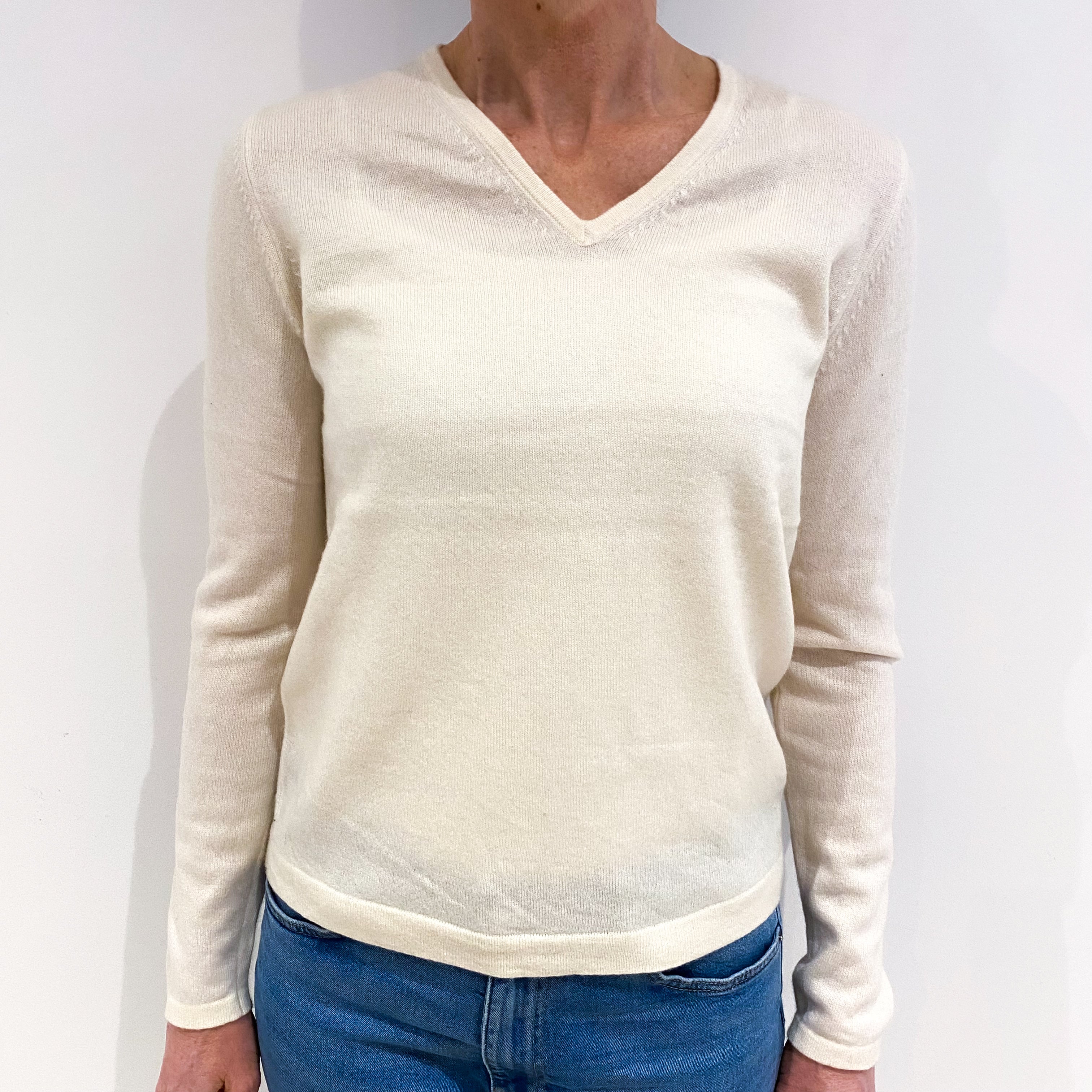 Vanilla Cream Cashmere V Neck Jumper Small