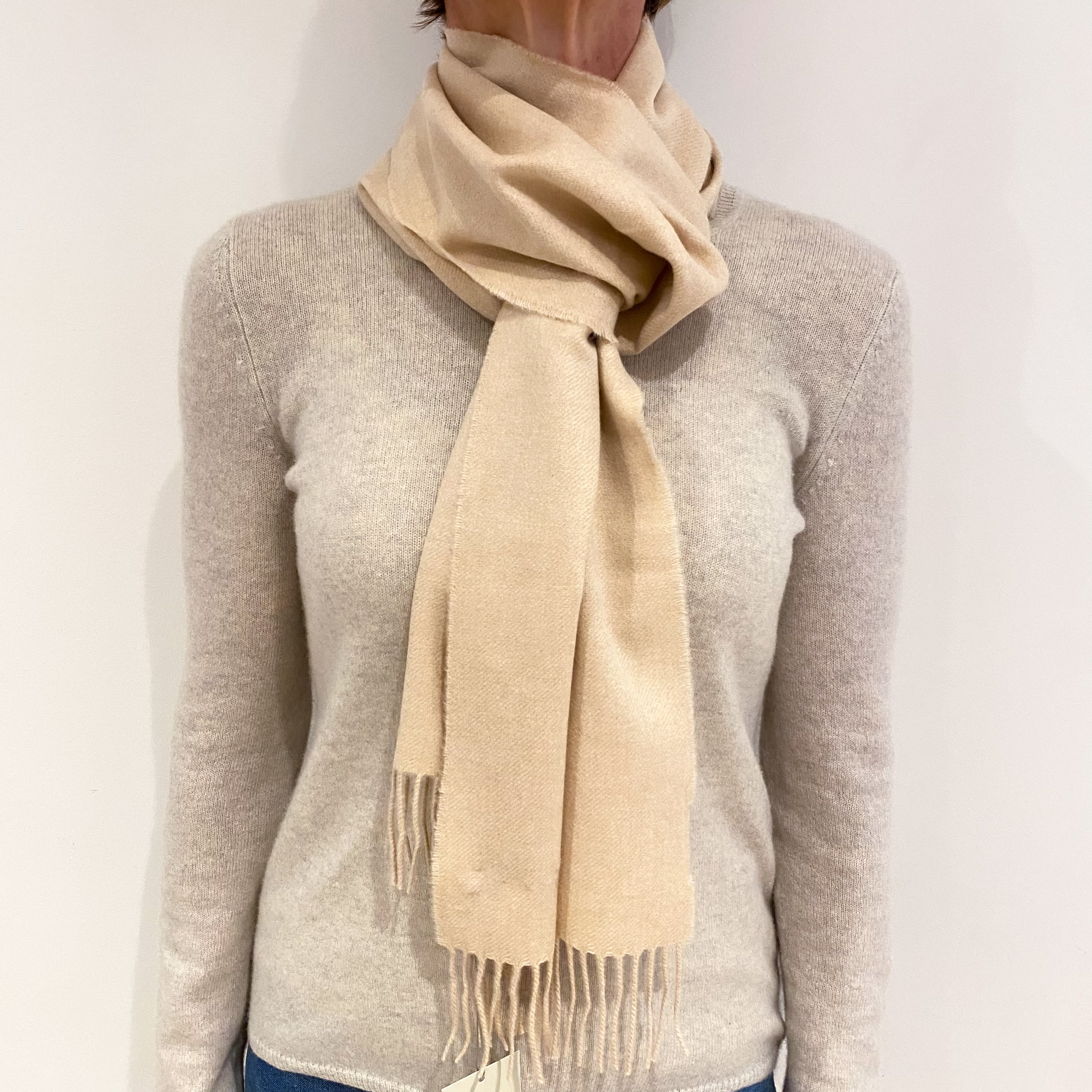 Brand New Scottish Cashmere Soft Beige Fringed Scarf