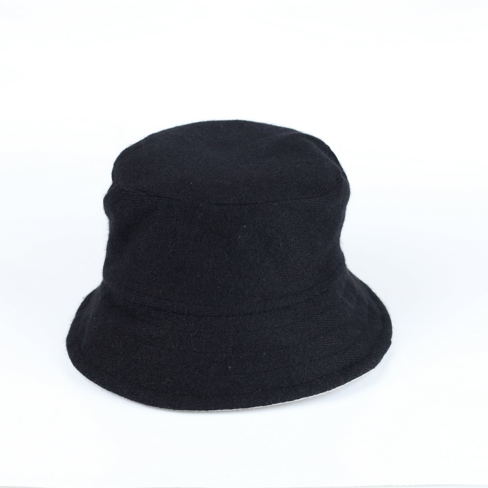 Black Reversible Cashmere Bucket Hat Medium