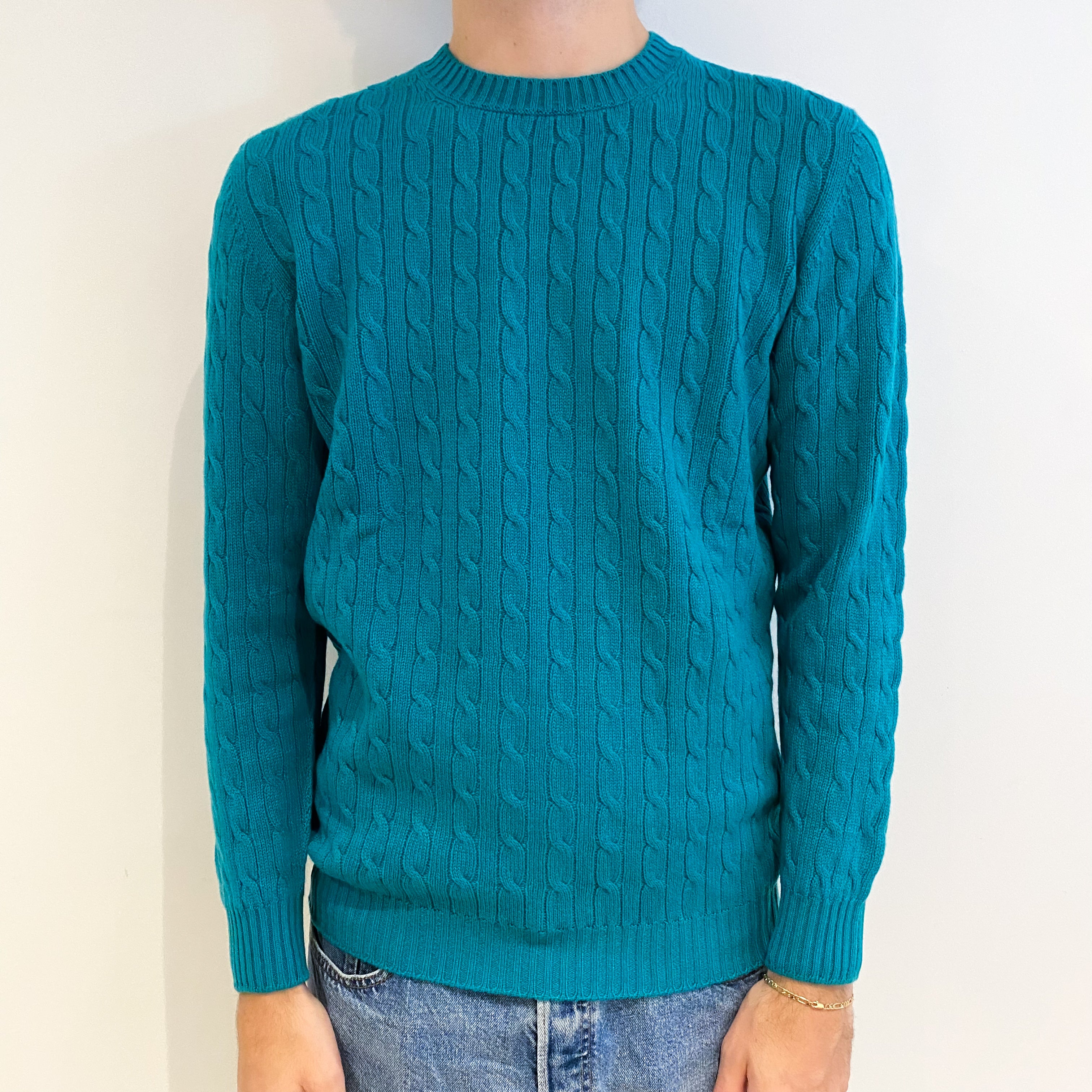 Men’s Brand New Scottish Aqua Green Cable Crew Neck Jumper Large