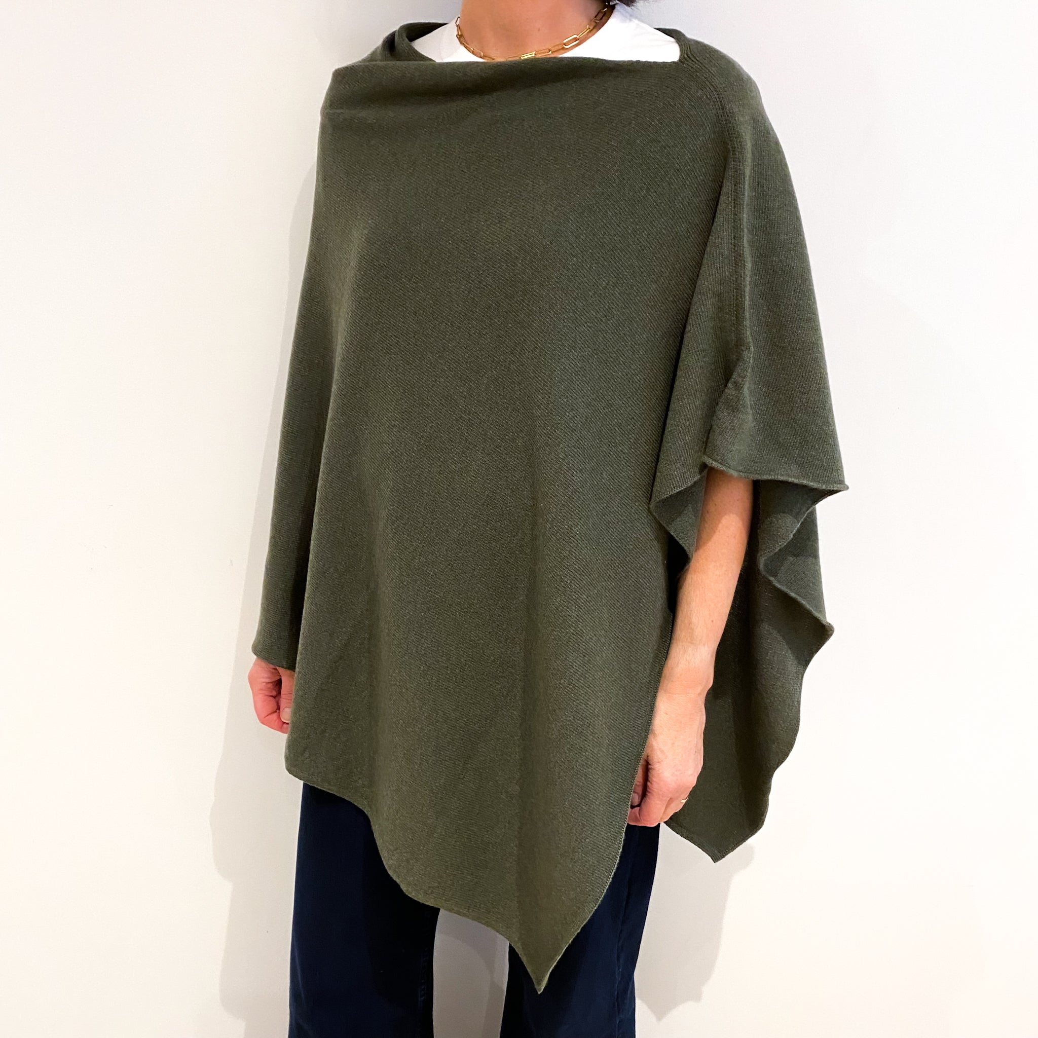 Brand New Scottish Khaki Green Cashmere Poncho One Size