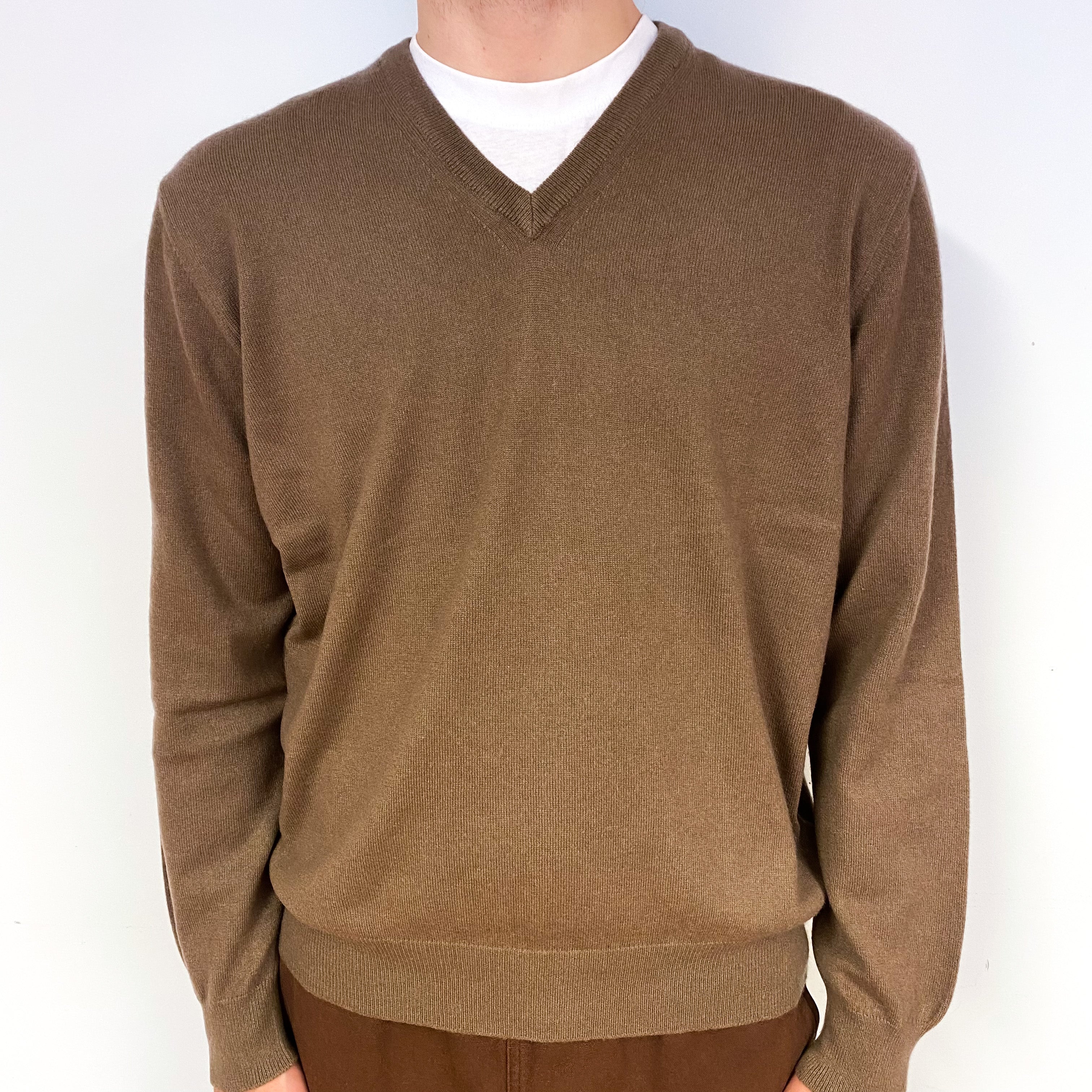 Men's Pecan Brown Cashmere V-Neck Jumper Large