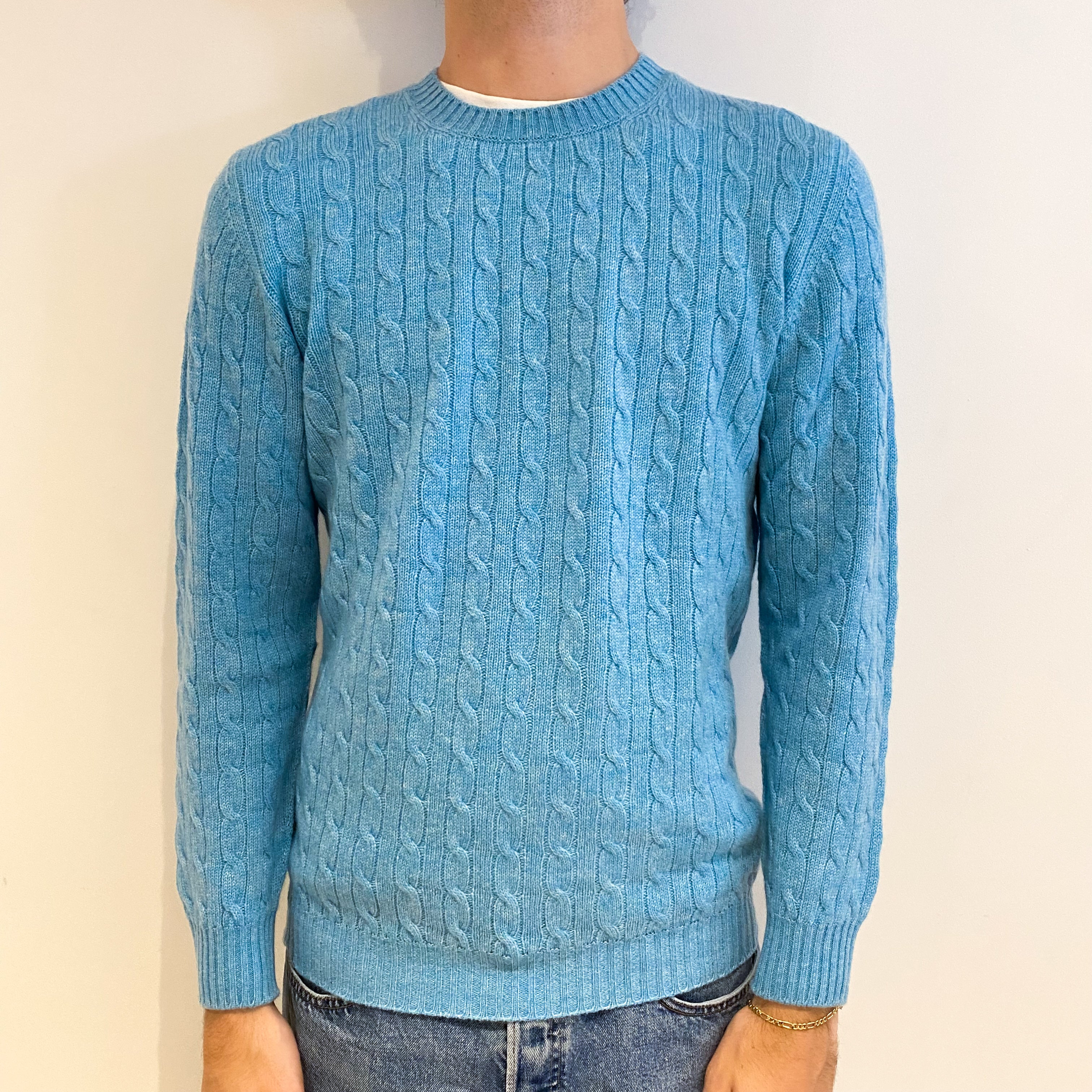 Men’s Brand New Scottish Aqua Blue Cable Crew Neck Jumper Large