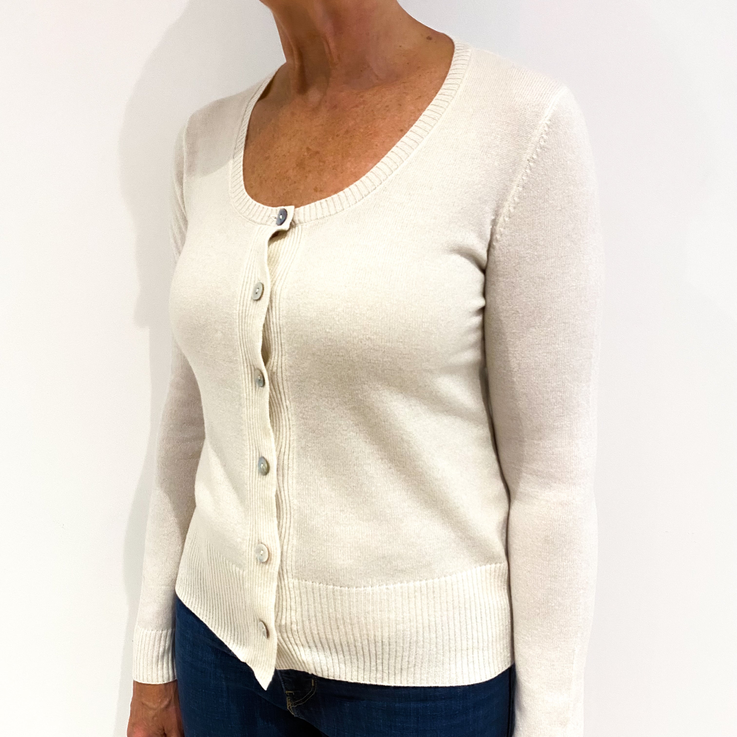 Winter White Cashmere Scoop Neck Cardigan Medium