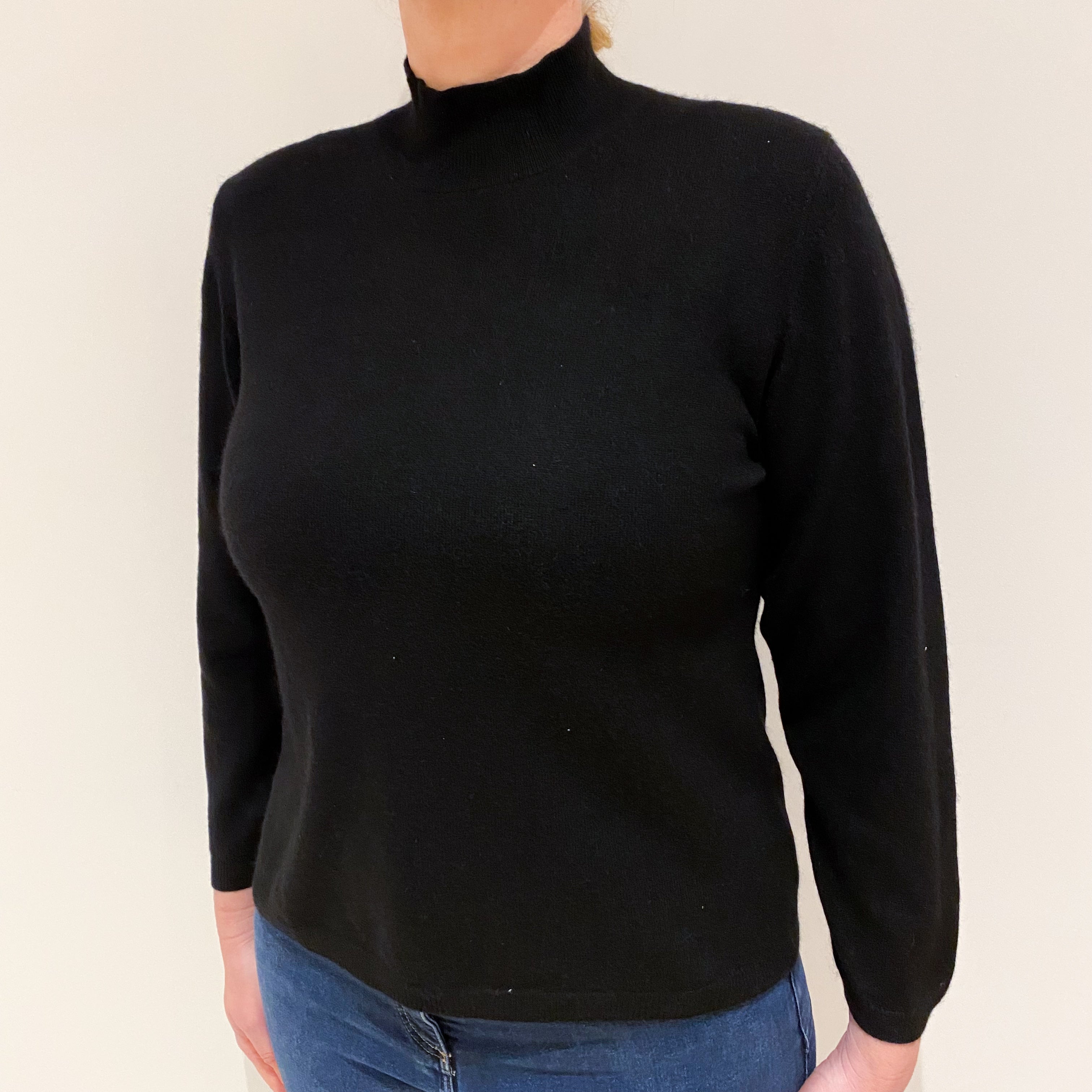 Black Cashmere Turtle Neck Jumper Large