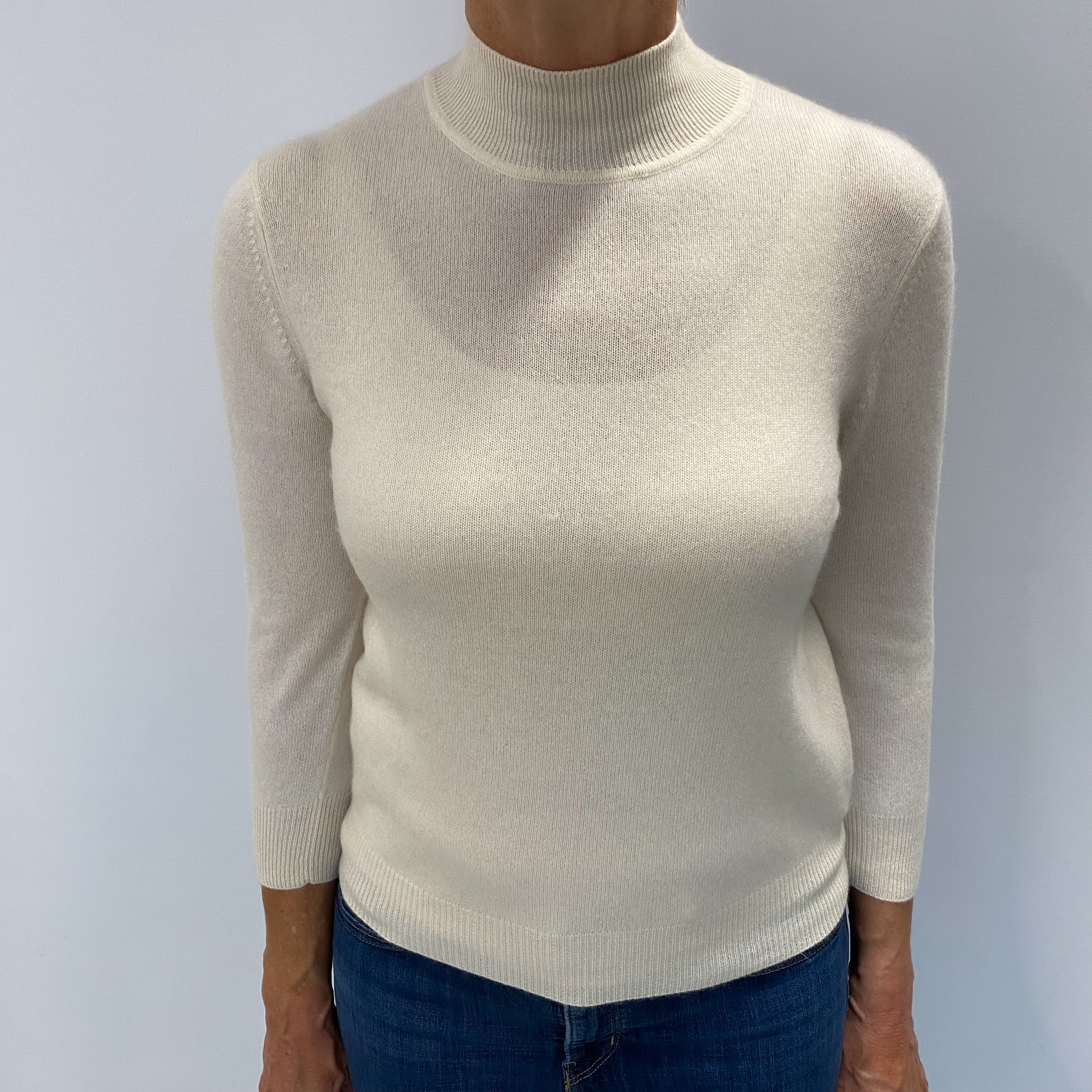 Vanilla Cream Cashmere Turtle Neck Jumper Medium