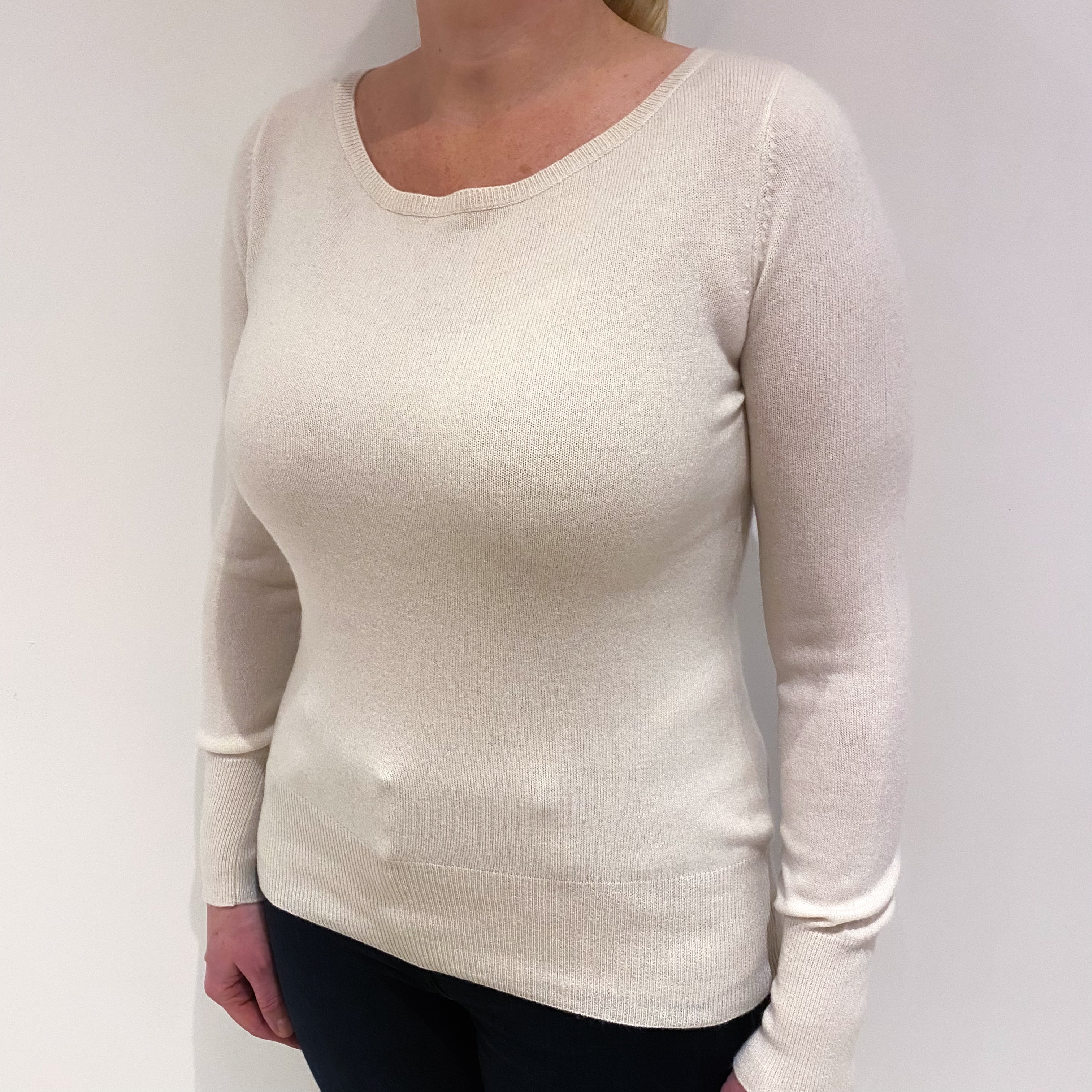 Winter White Cashmere Crew Neck Jumper Large