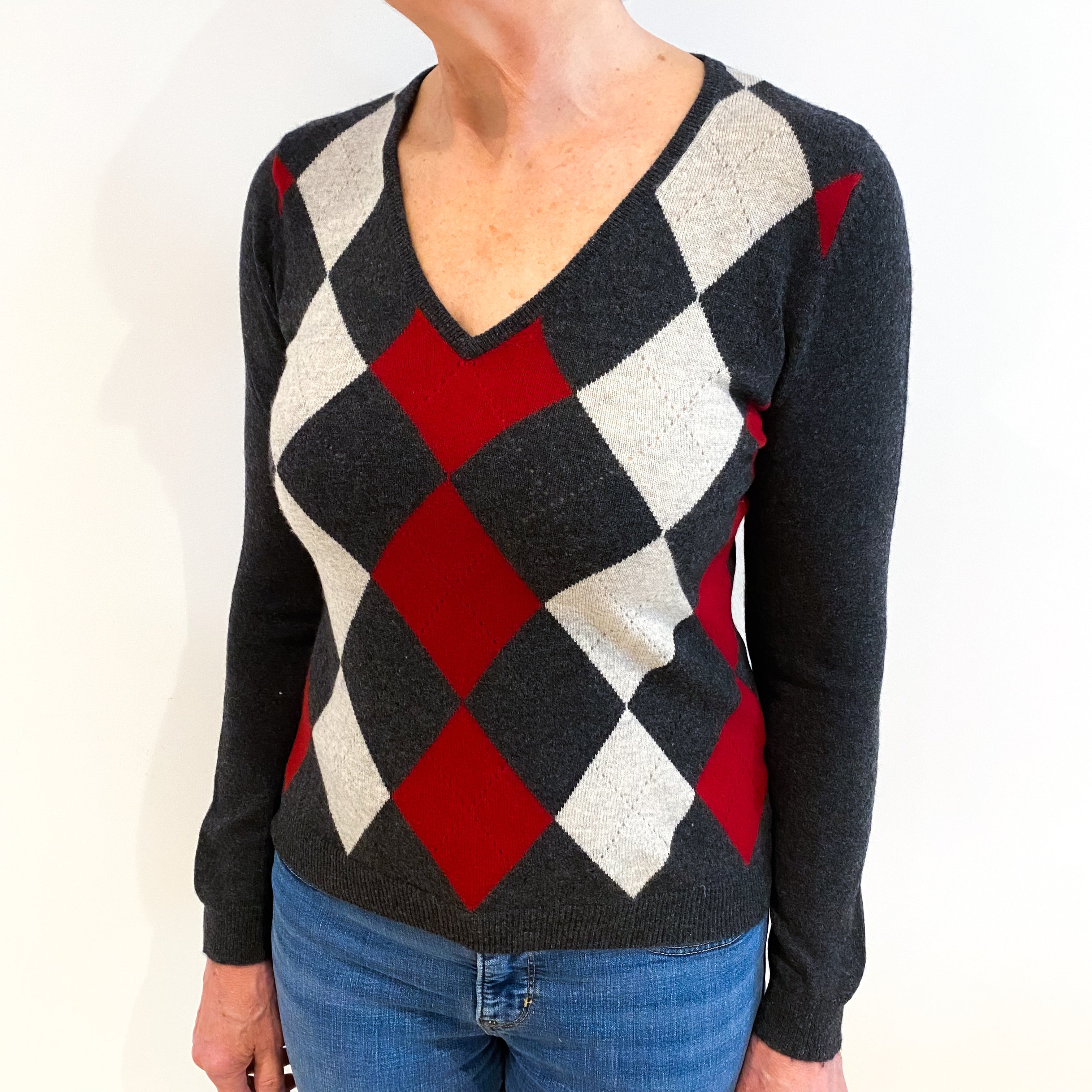 Monochrome and Red Diamond V Neck Jumper Medium