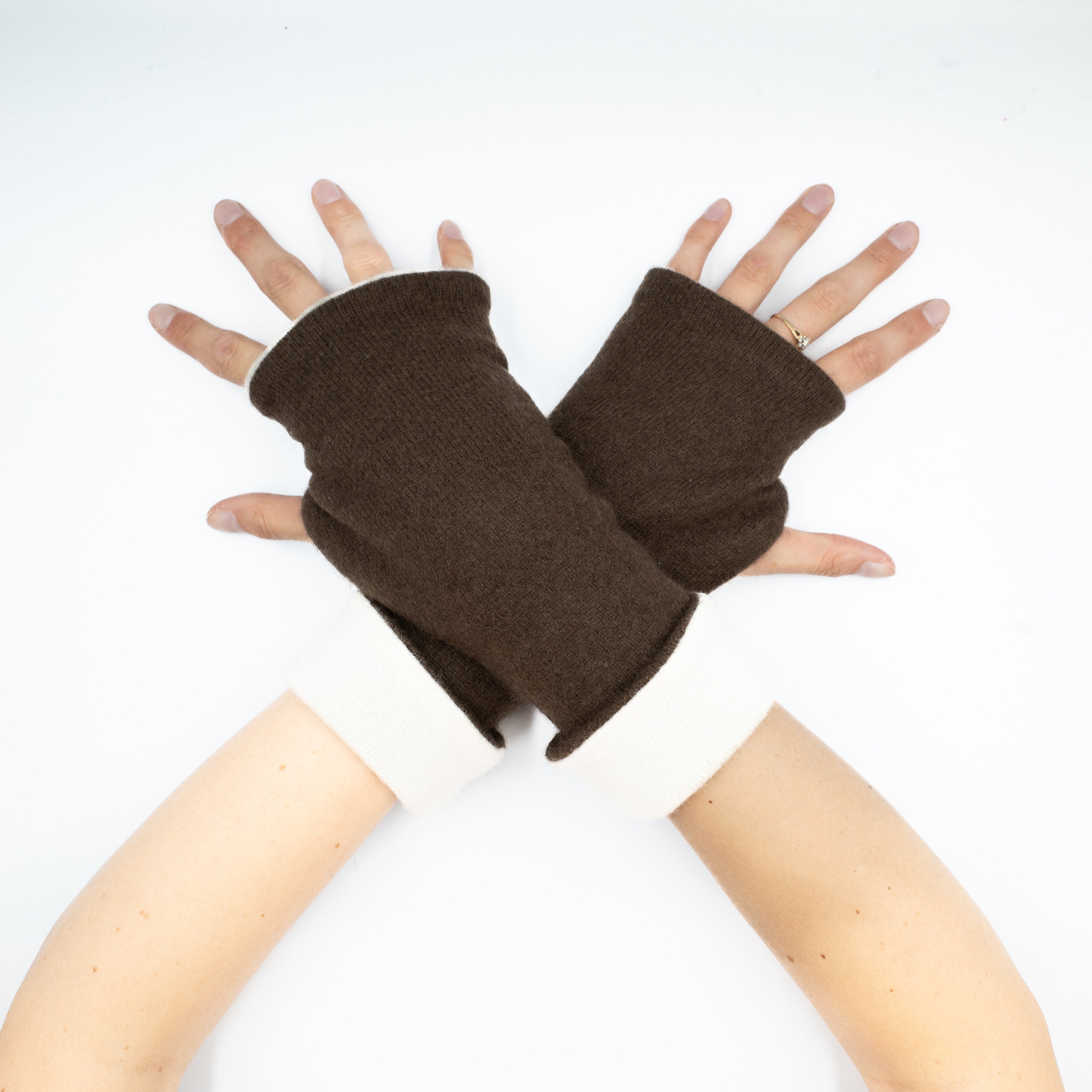 Chocolate Brown and Cream Reversible Fingerless Gloves