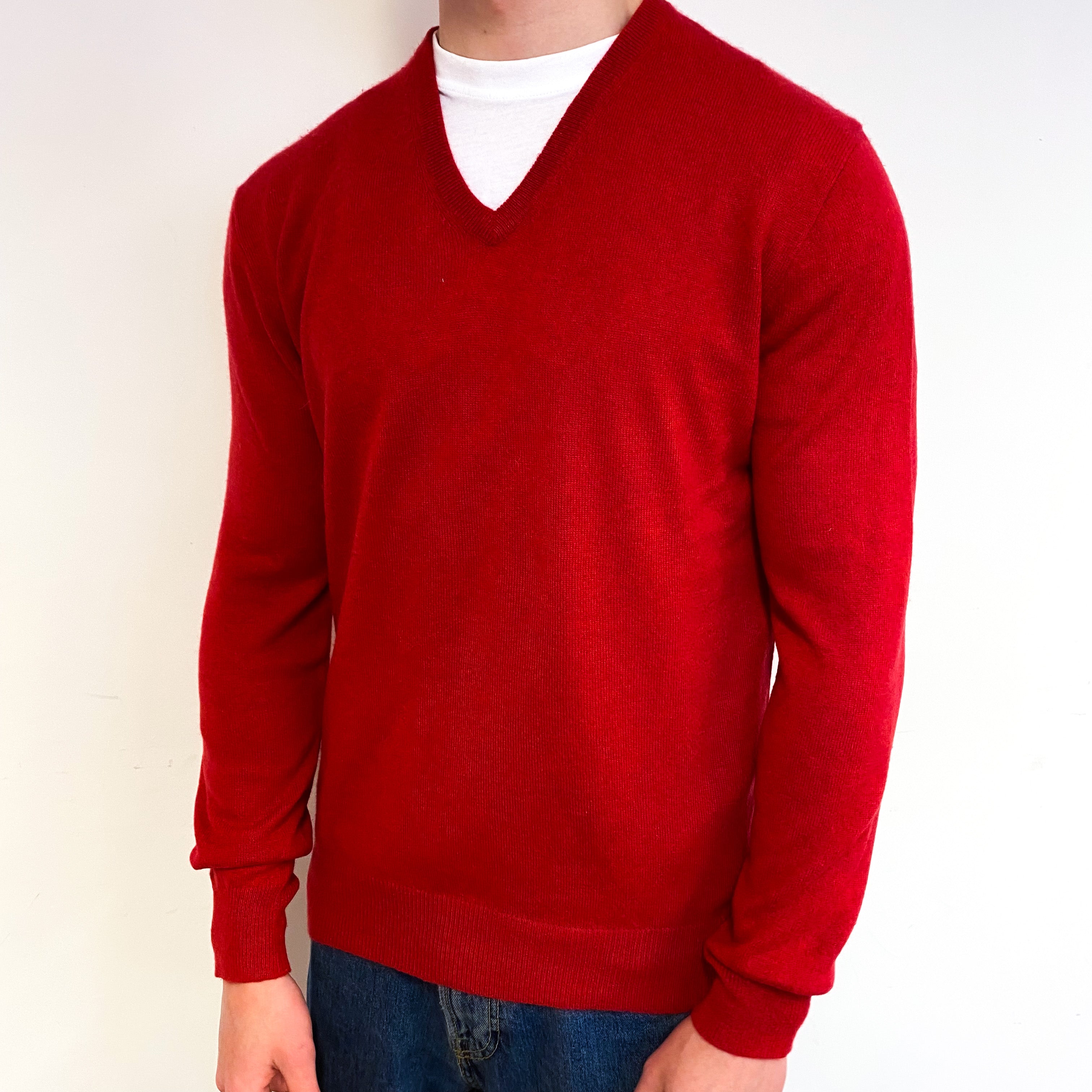 Men's Italian Scarlet Red Cashmere V-Neck Jumper Small