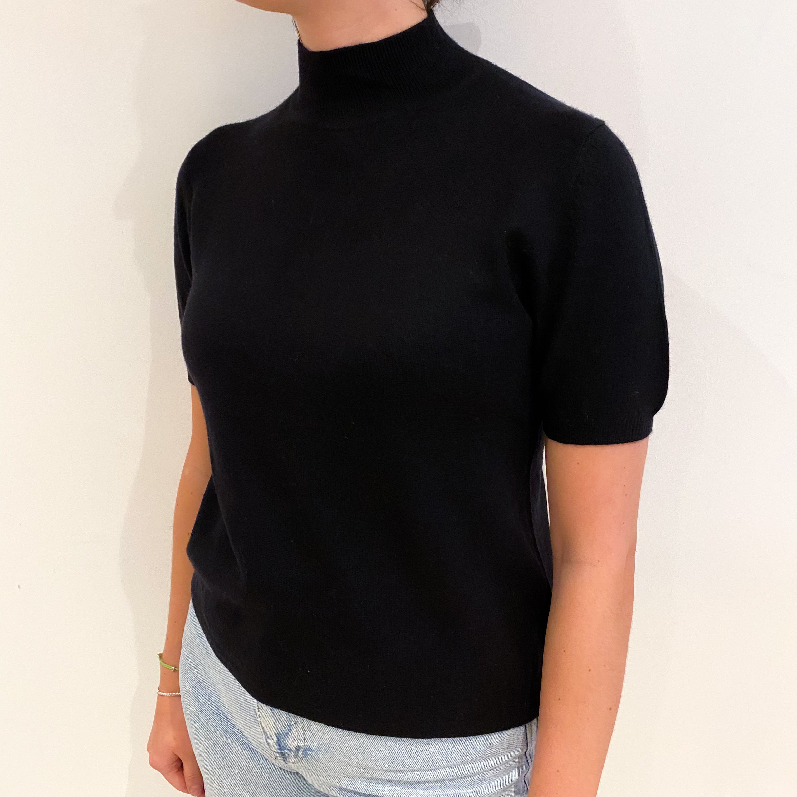 Black Cashmere Turtle Neck Short Sleeved Jumper Small