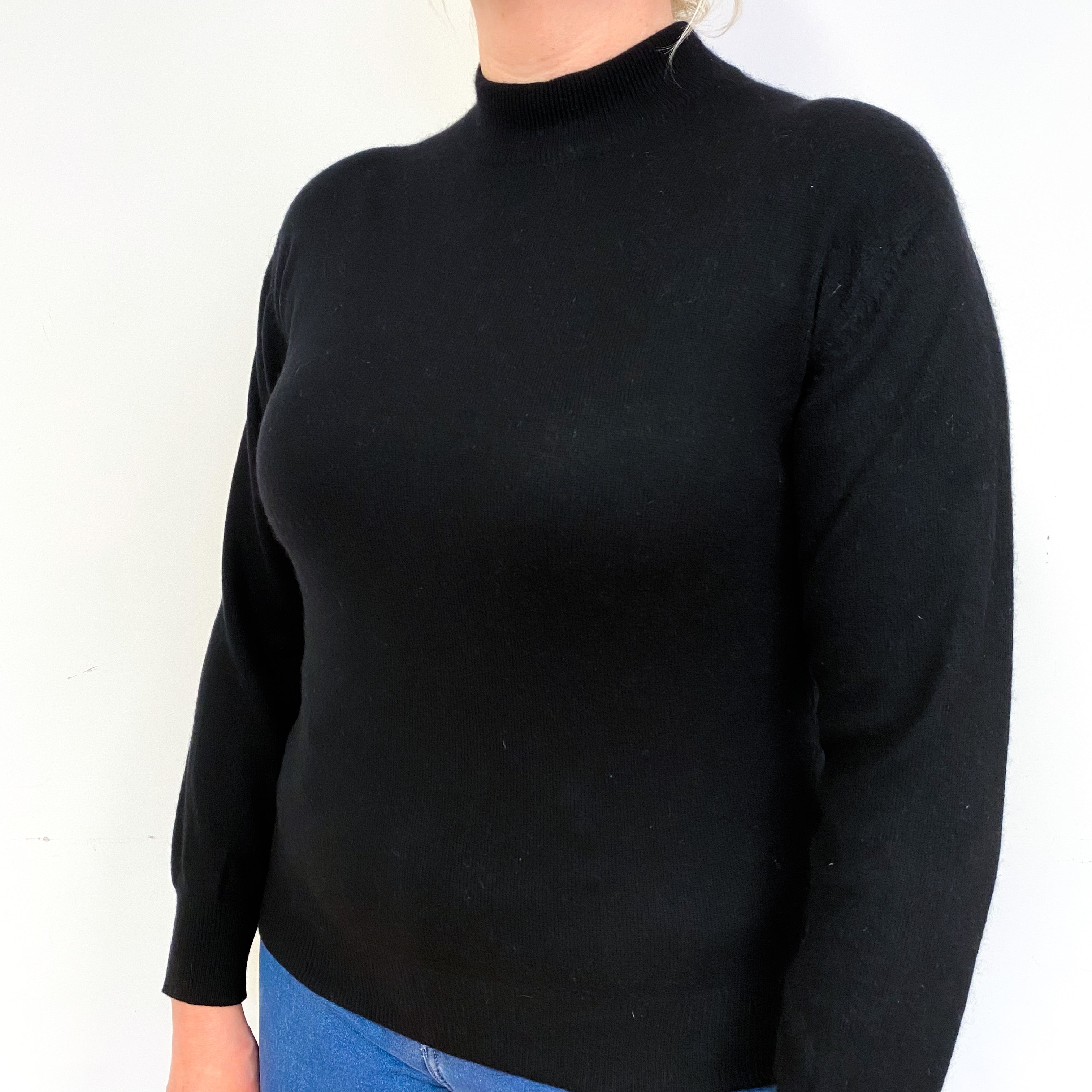 Black Cashmere Turtle Neck Jumper Large