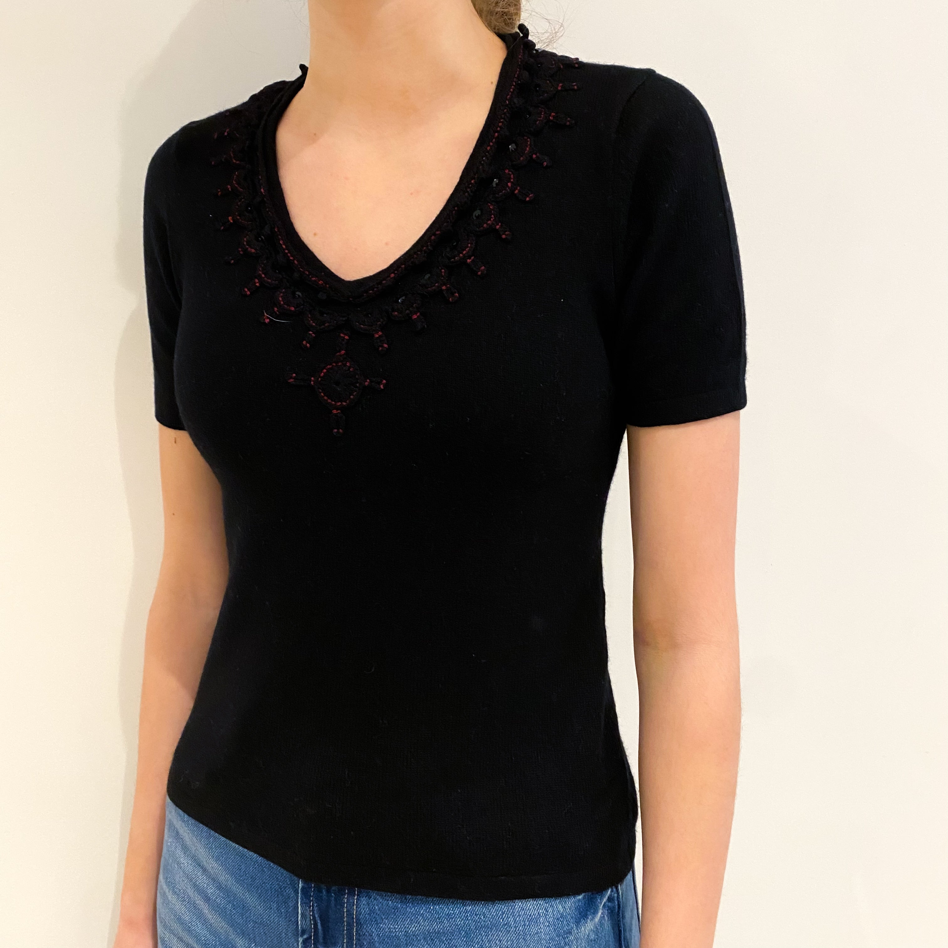 Black Embroidered Cashmere Short Sleeved V Neck Jumper Extra Small