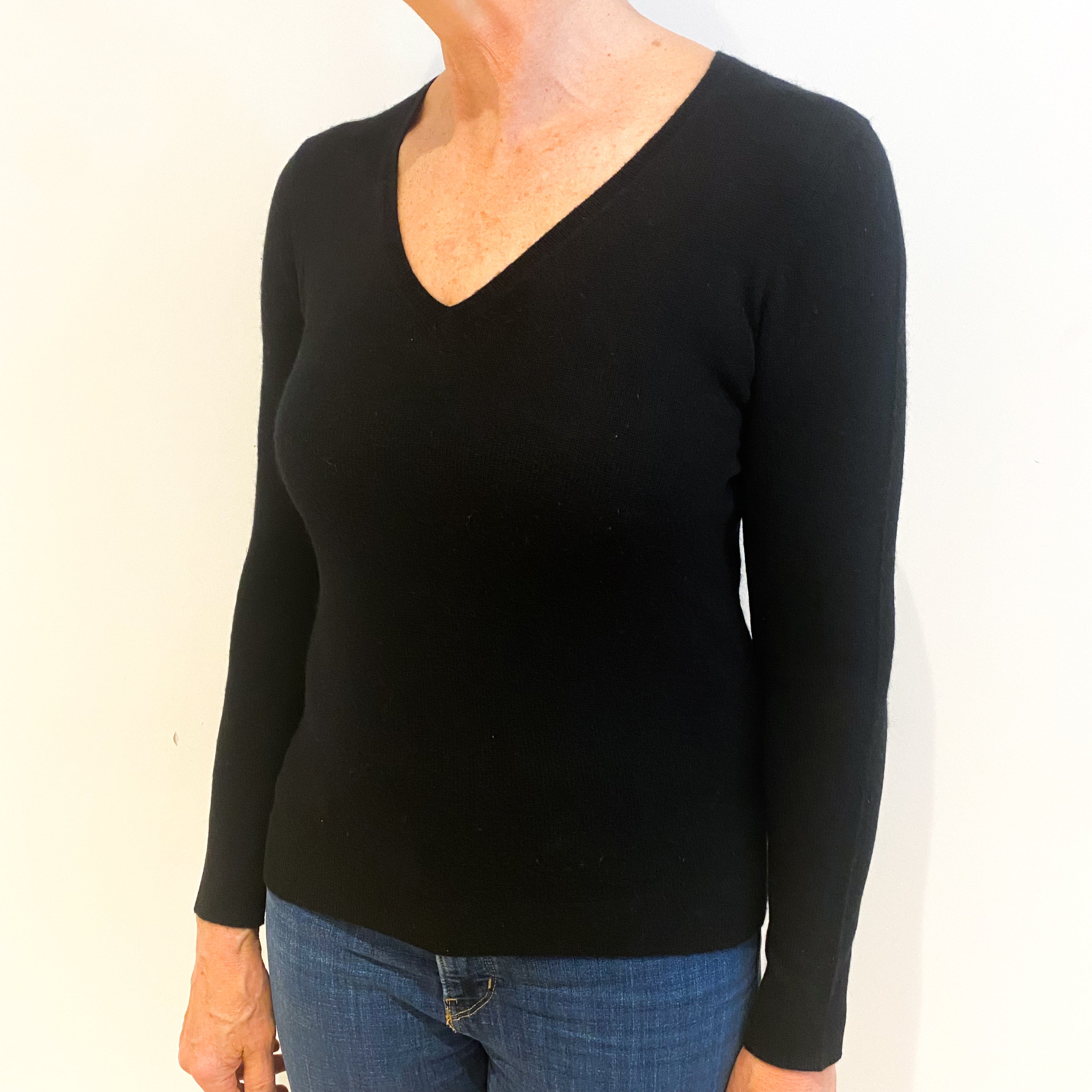 Black Cashmere V Neck Jumper Medium