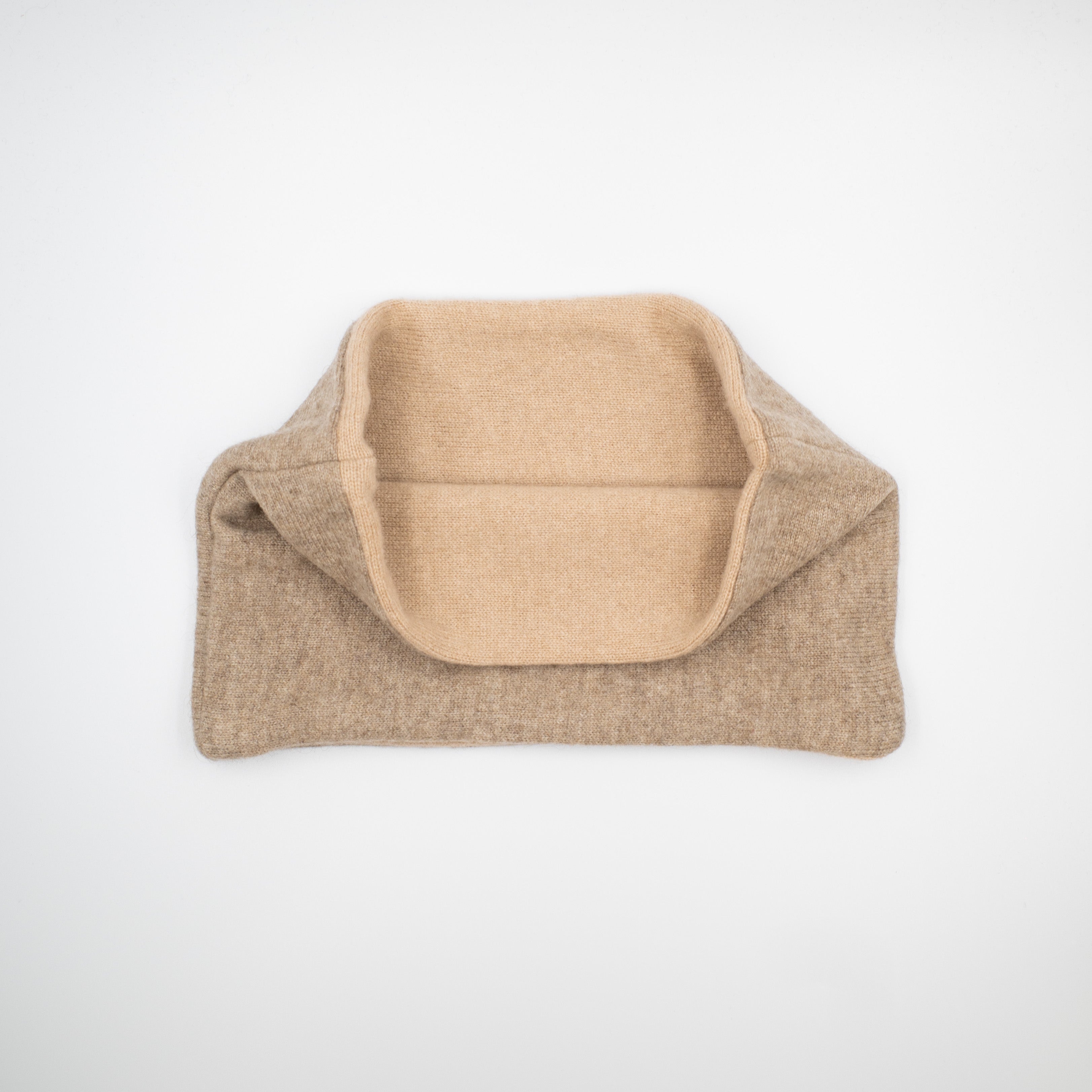 Men’s Taupe and Pale Caramel Neck Warmer