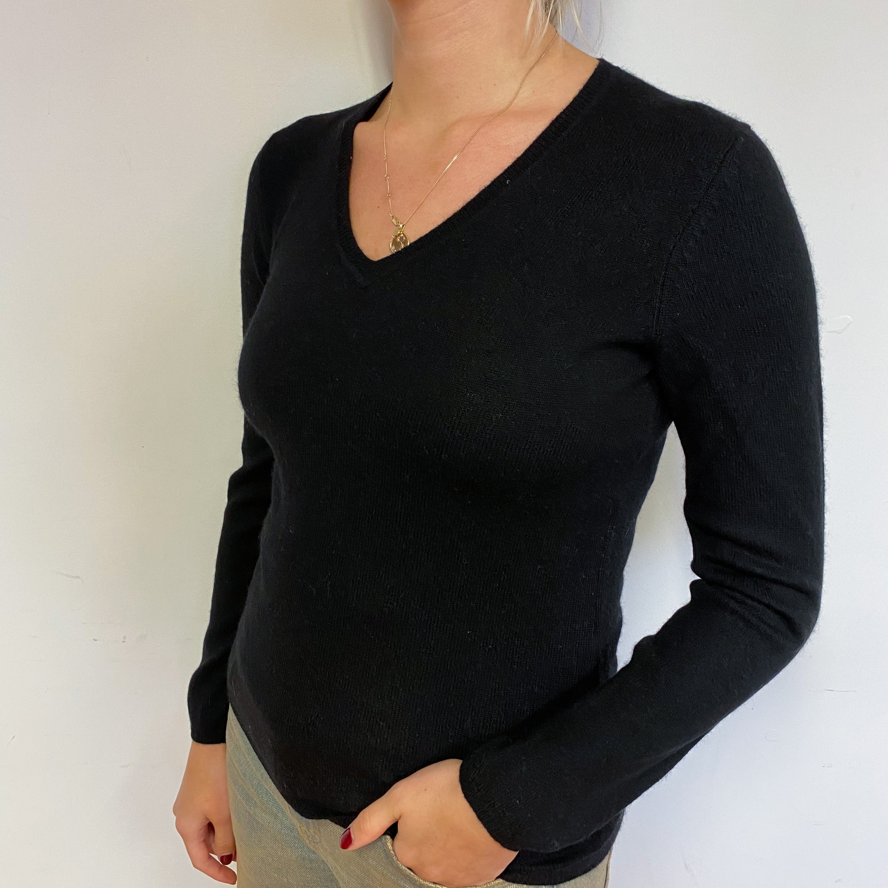 Black Cashmere V-Neck Jumper Small