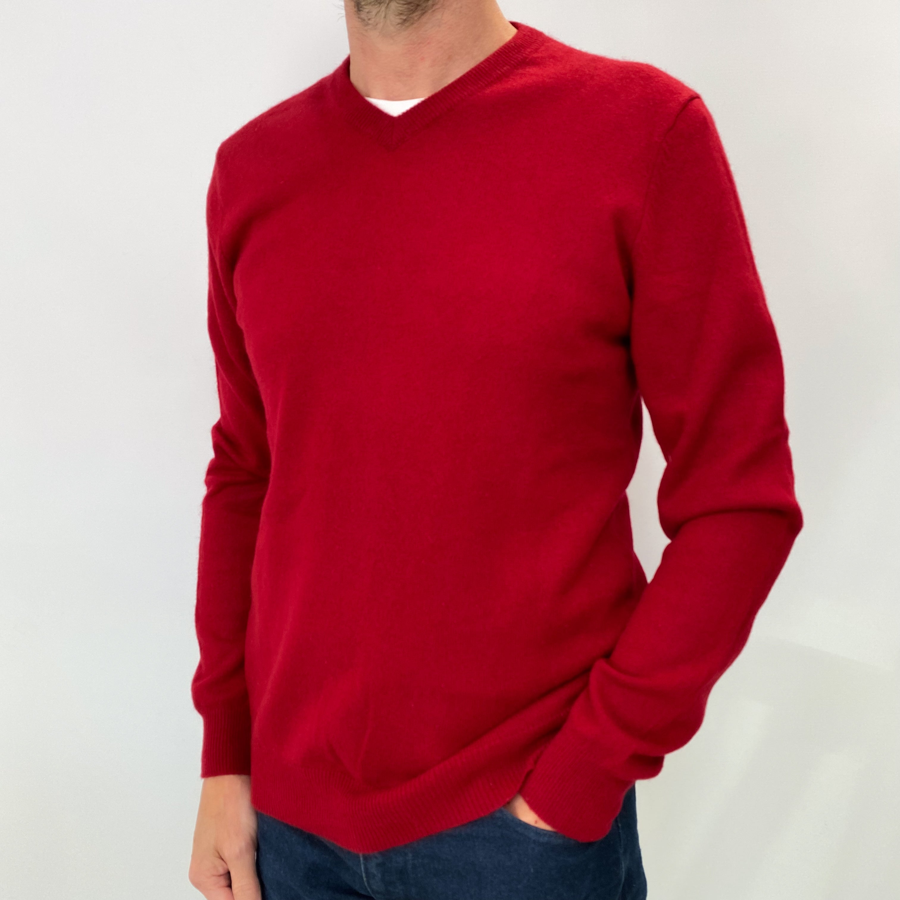 Post Box Red Men's Cashmere V Neck Jumper Small