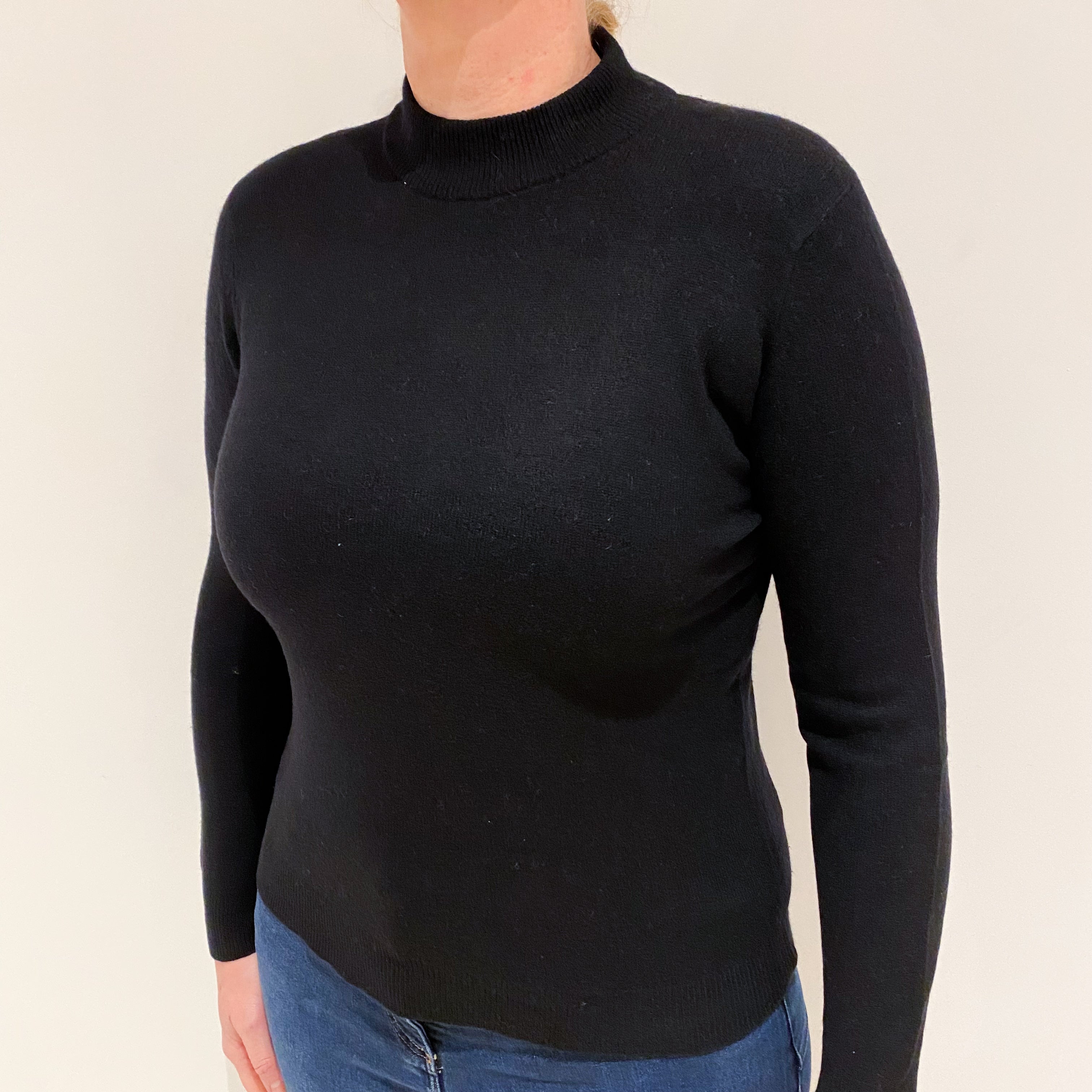 Black Cashmere Turtle Neck Jumper Large