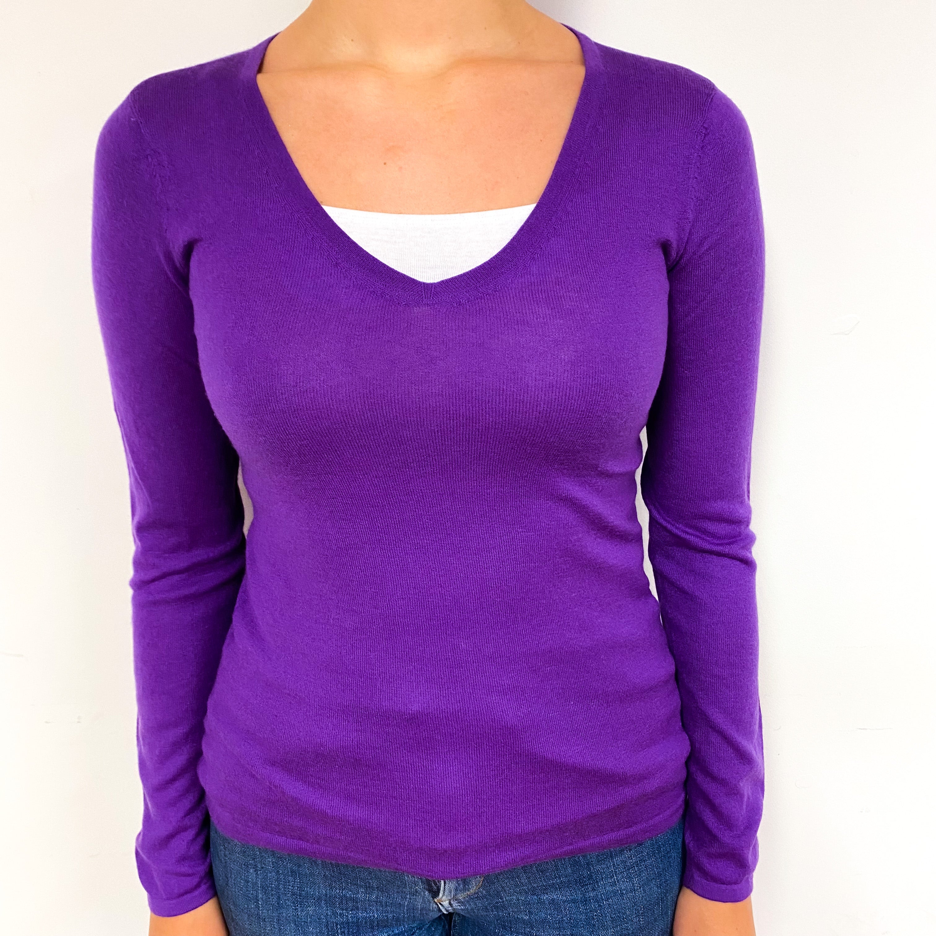 Violet Purple Fine Knit Cashmere V-Neck Jumper Small