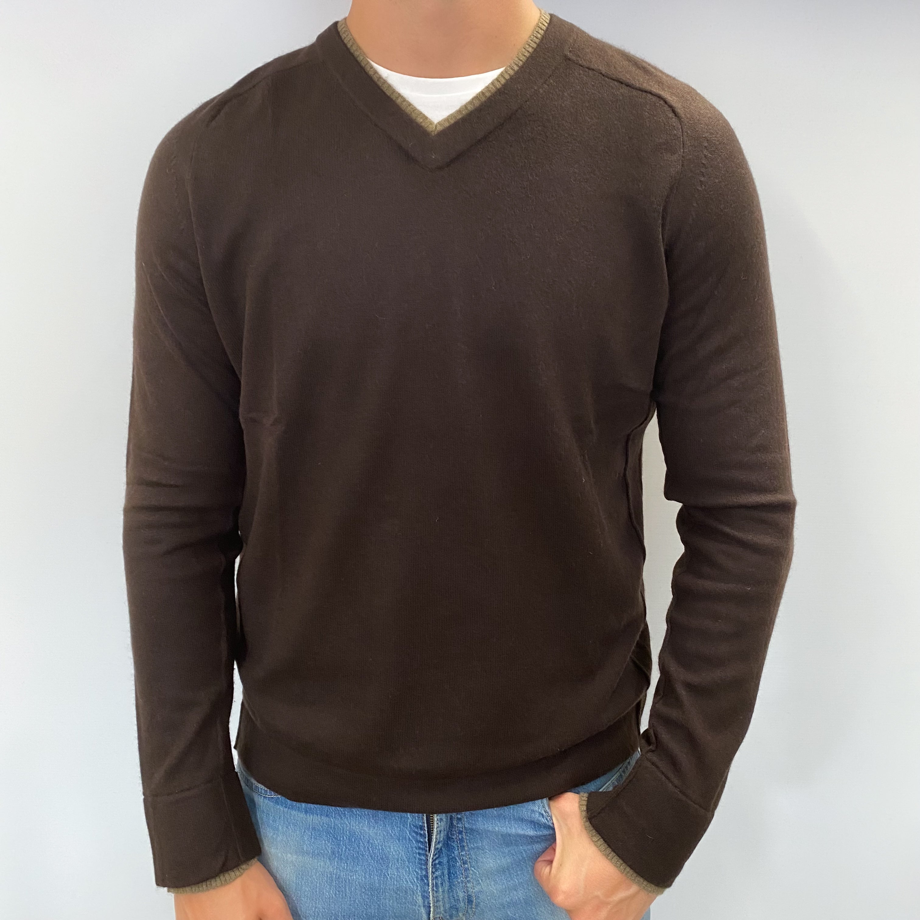 Men's Peppercorn Brown Cashmere V Neck Jumper XL