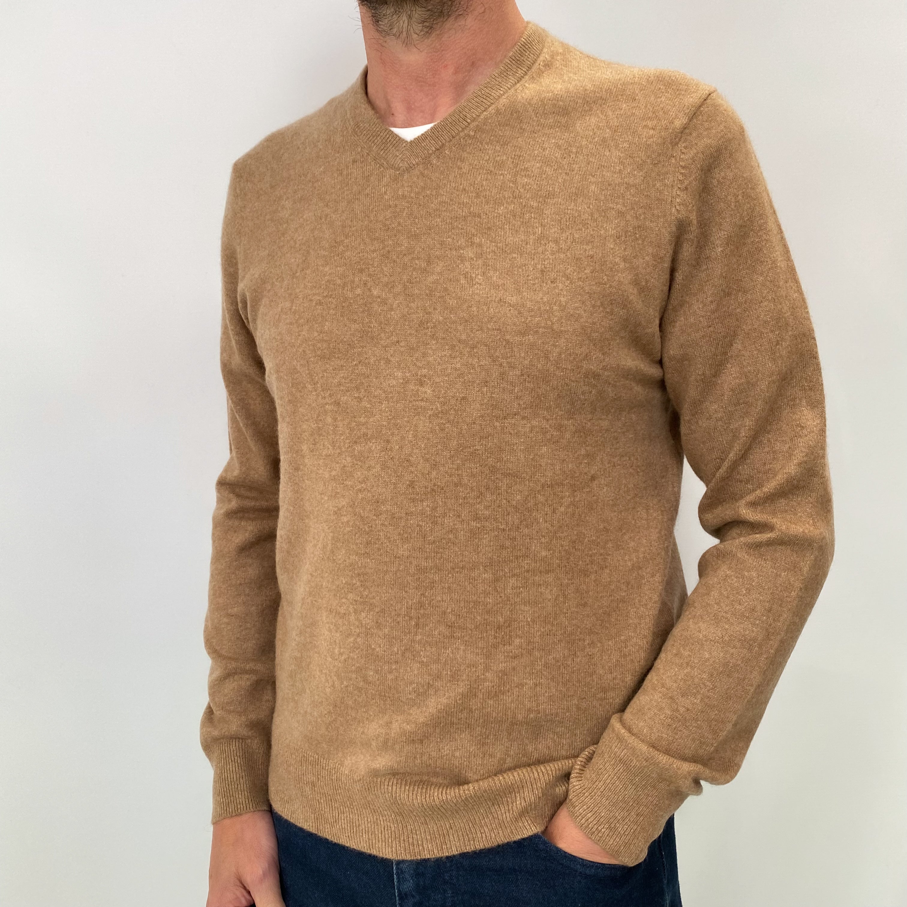 Caramel Brown Men's Cashmere V Neck Jumper Small