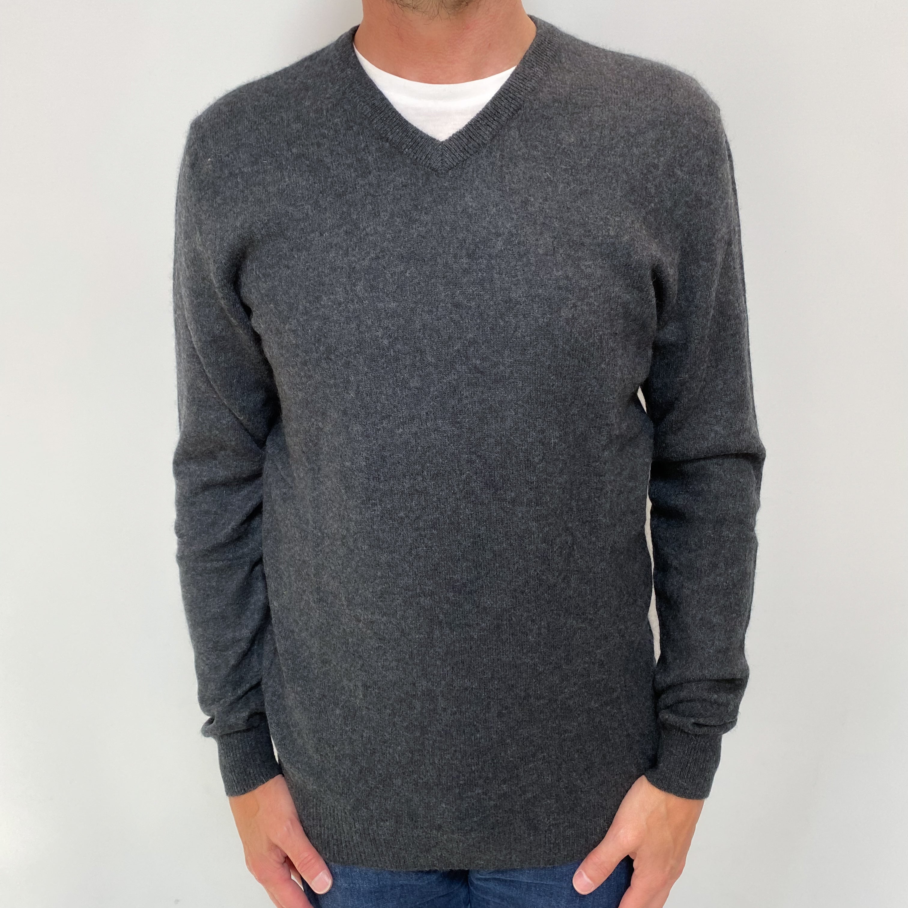 Men's Charcoal Grey Cashmere V Neck Jumper Small