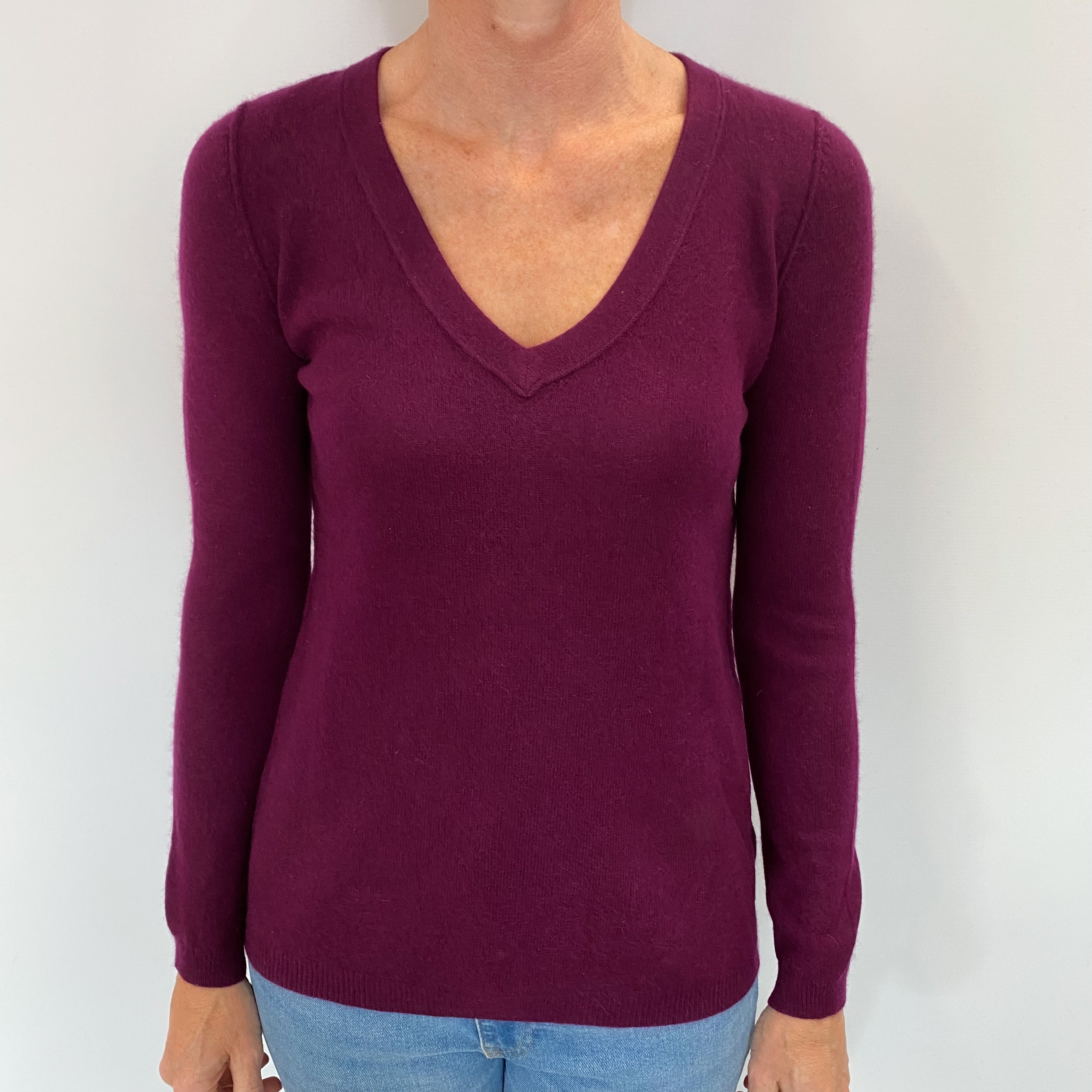 Win Purple Cashmere V Neck Jumper Small