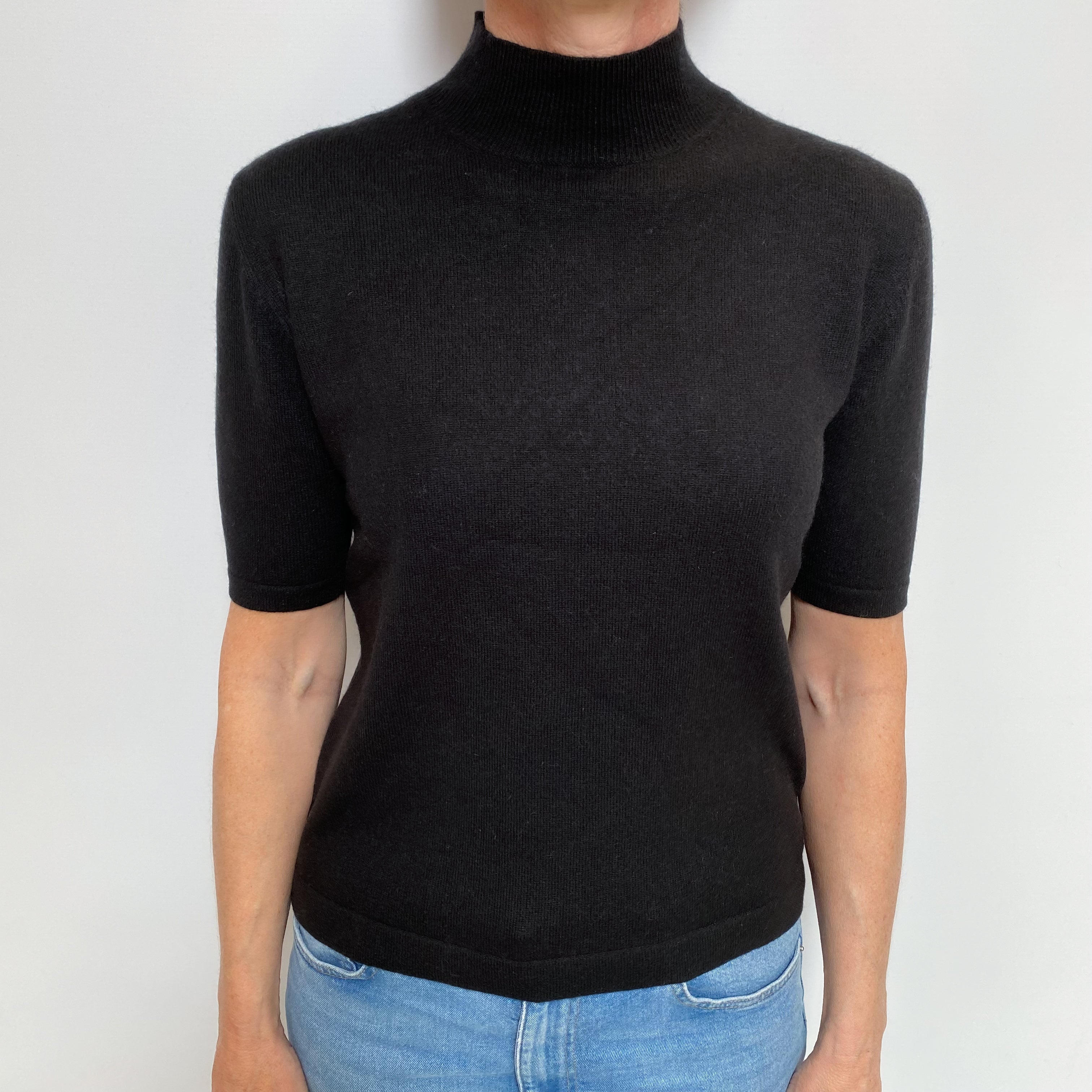 Black Cashmere Turtle Neck Short Sleeved Jumper Small