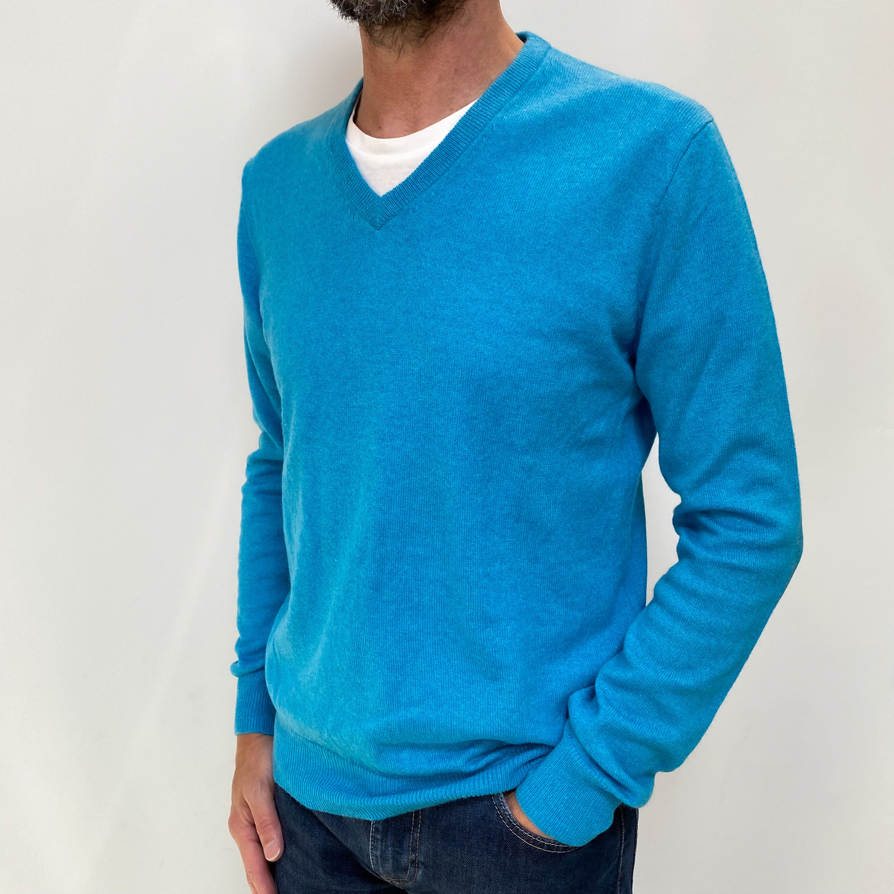 Men's Turquoise Blue Cashmere V Neck Jumper Small