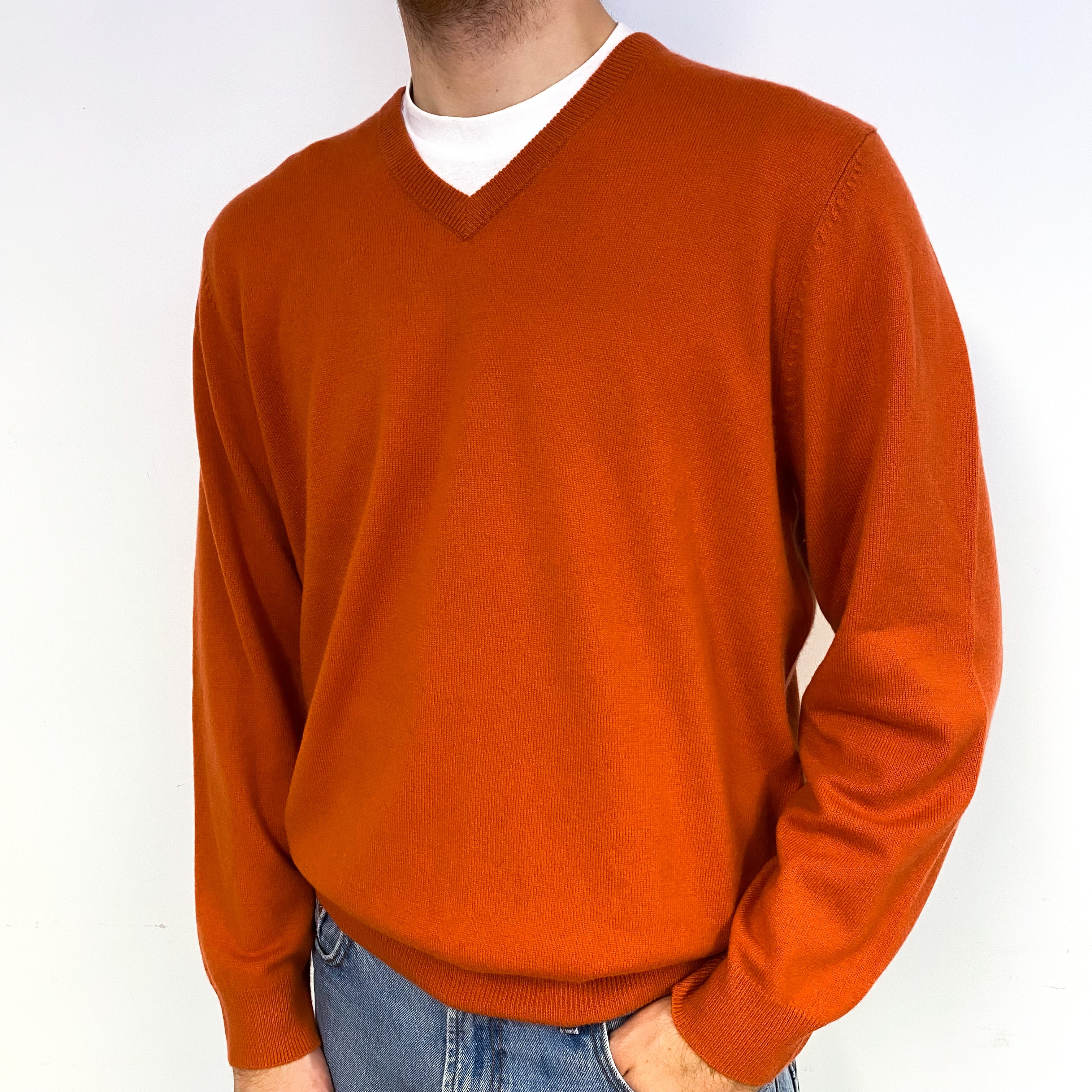 Men's Burnt Orange Cashmere V-Neck Jumper Large