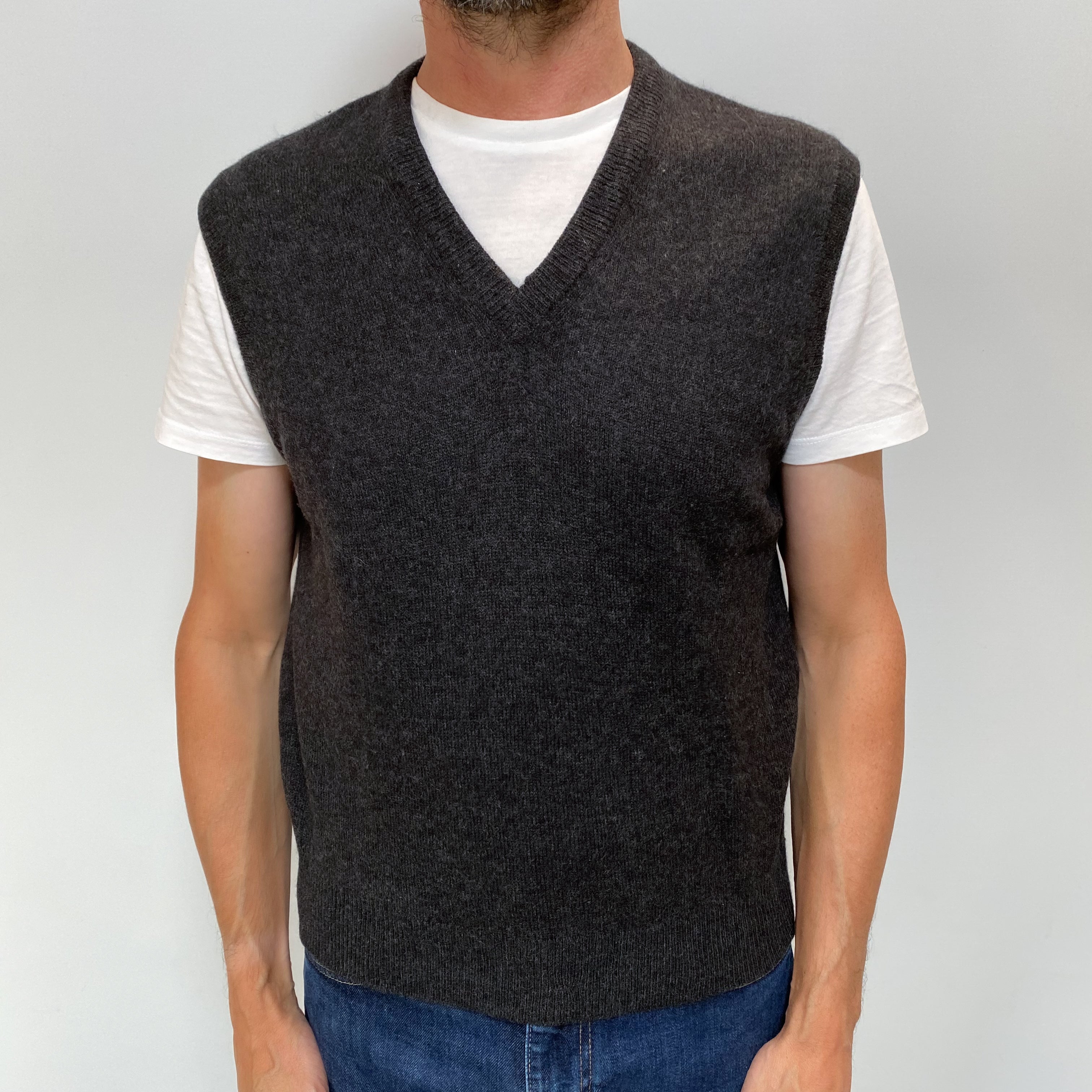 Men's Charcoal Grey Cashmere Sleeveless V Neck Jumper Extra Small