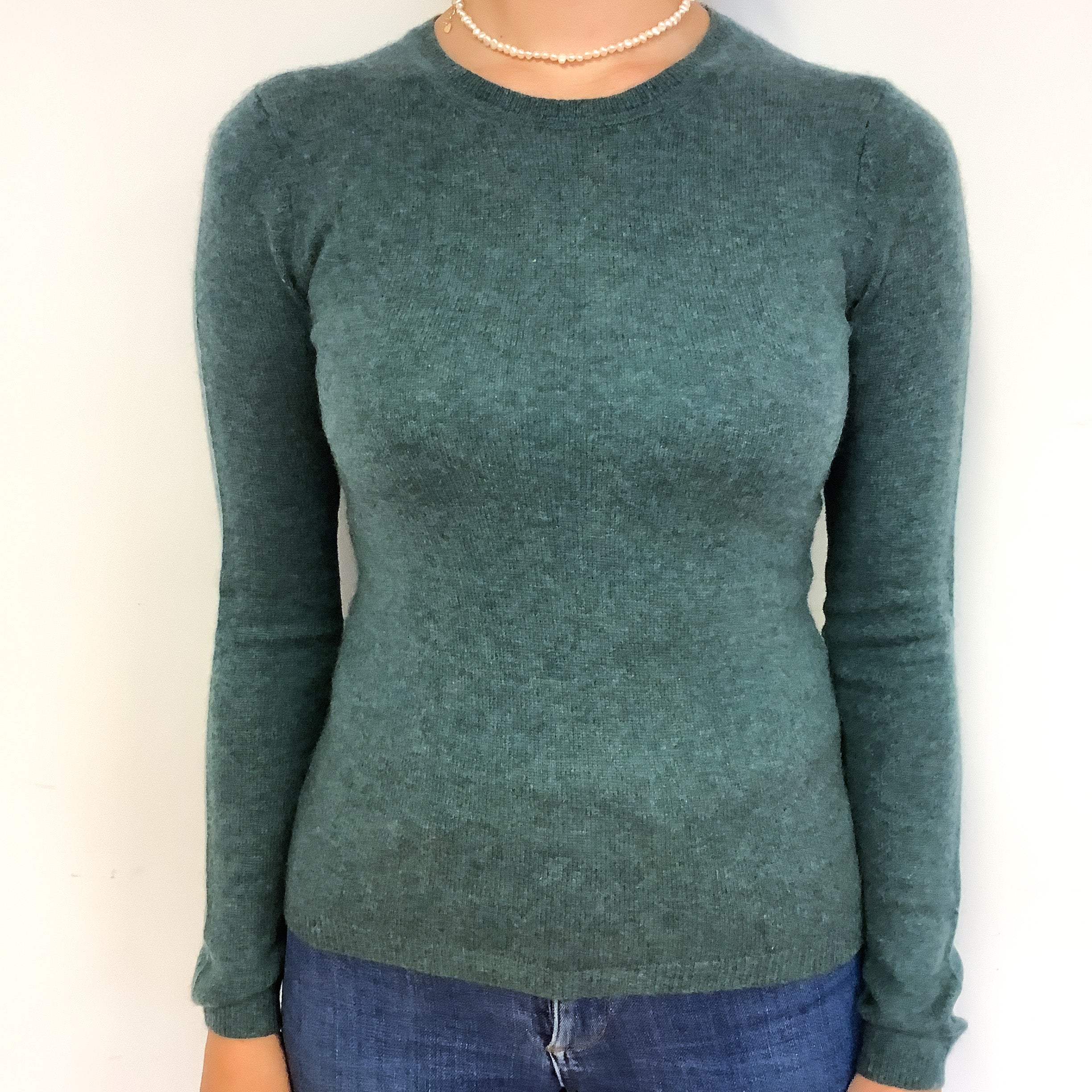 Spruce Green Cashmere Crew Neck Jumper Small – NEARLY NEW CASHMERE CO.