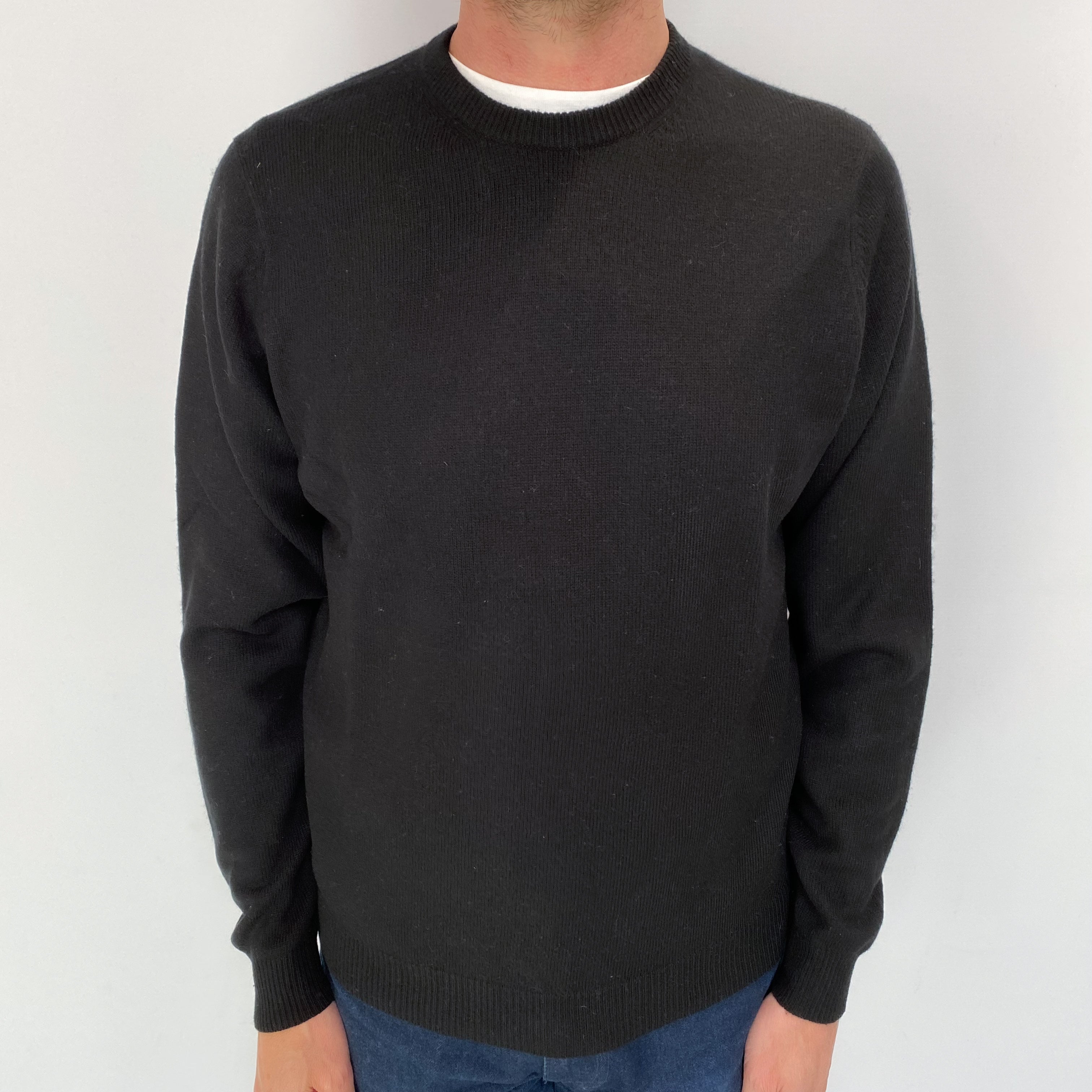 Men's Black Cashmere Crew Neck Jumper Small