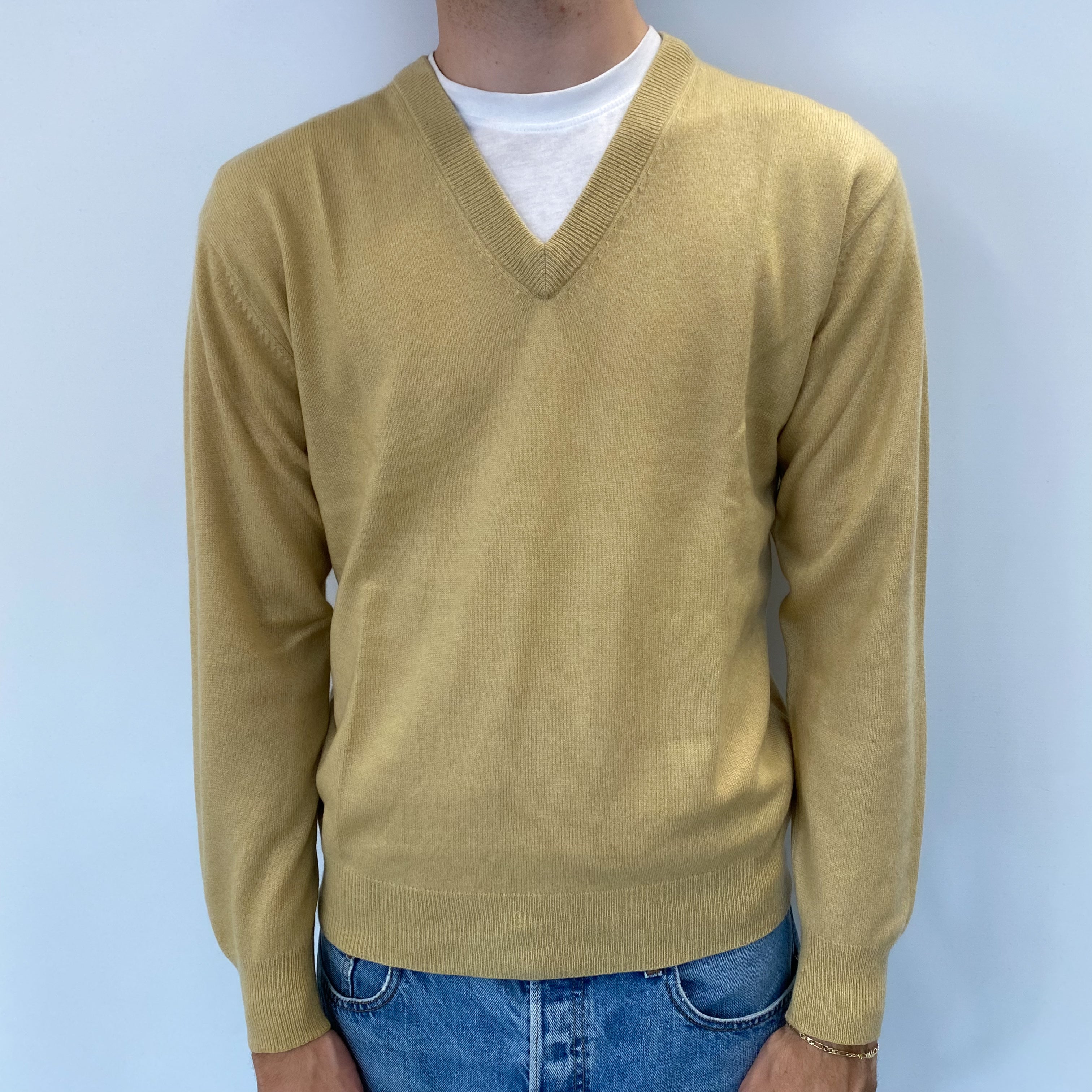 Men's Custard Yellow Cashmere V Neck Jumper Medium