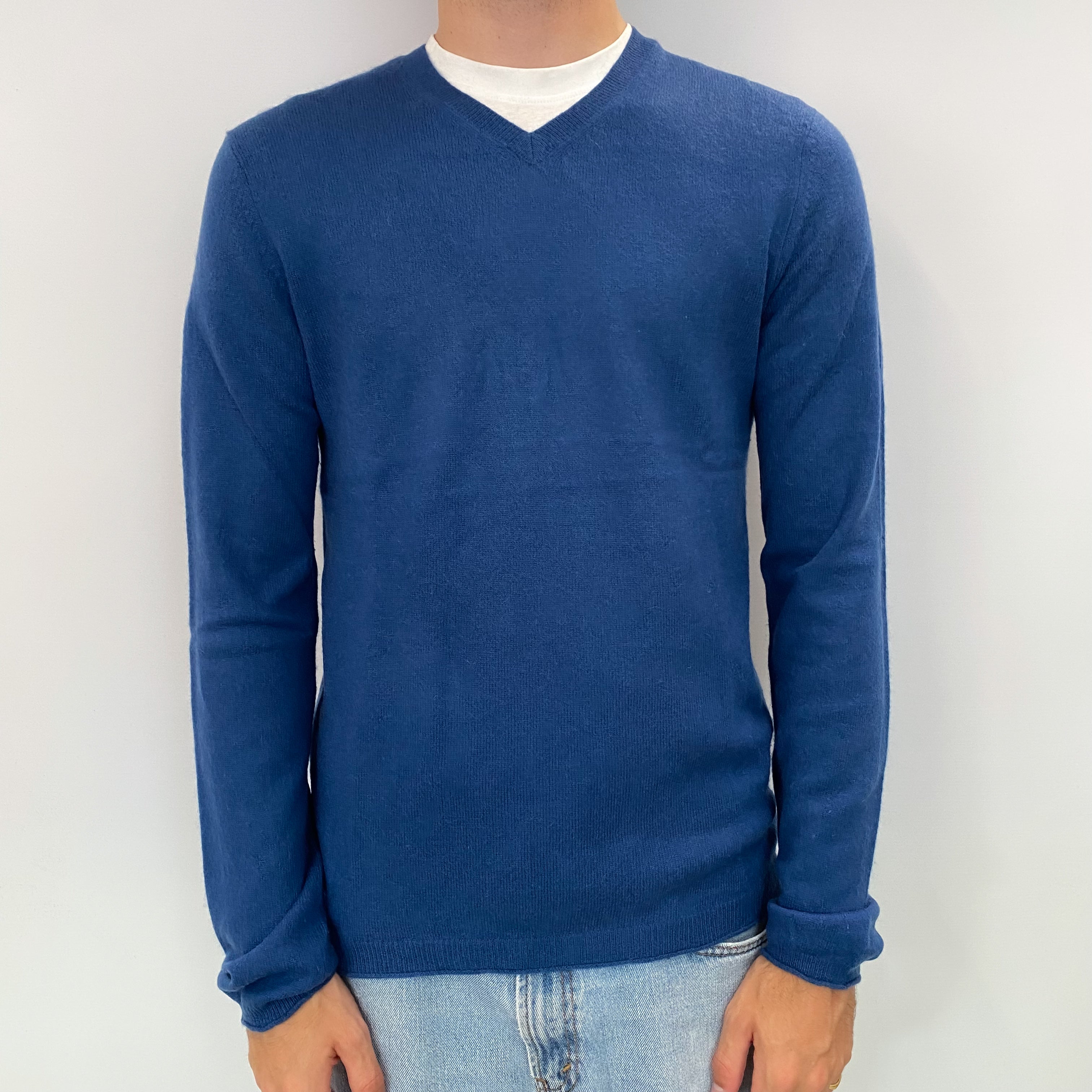 Men's Naval Blue Cashmere V Neck Jumper Medium