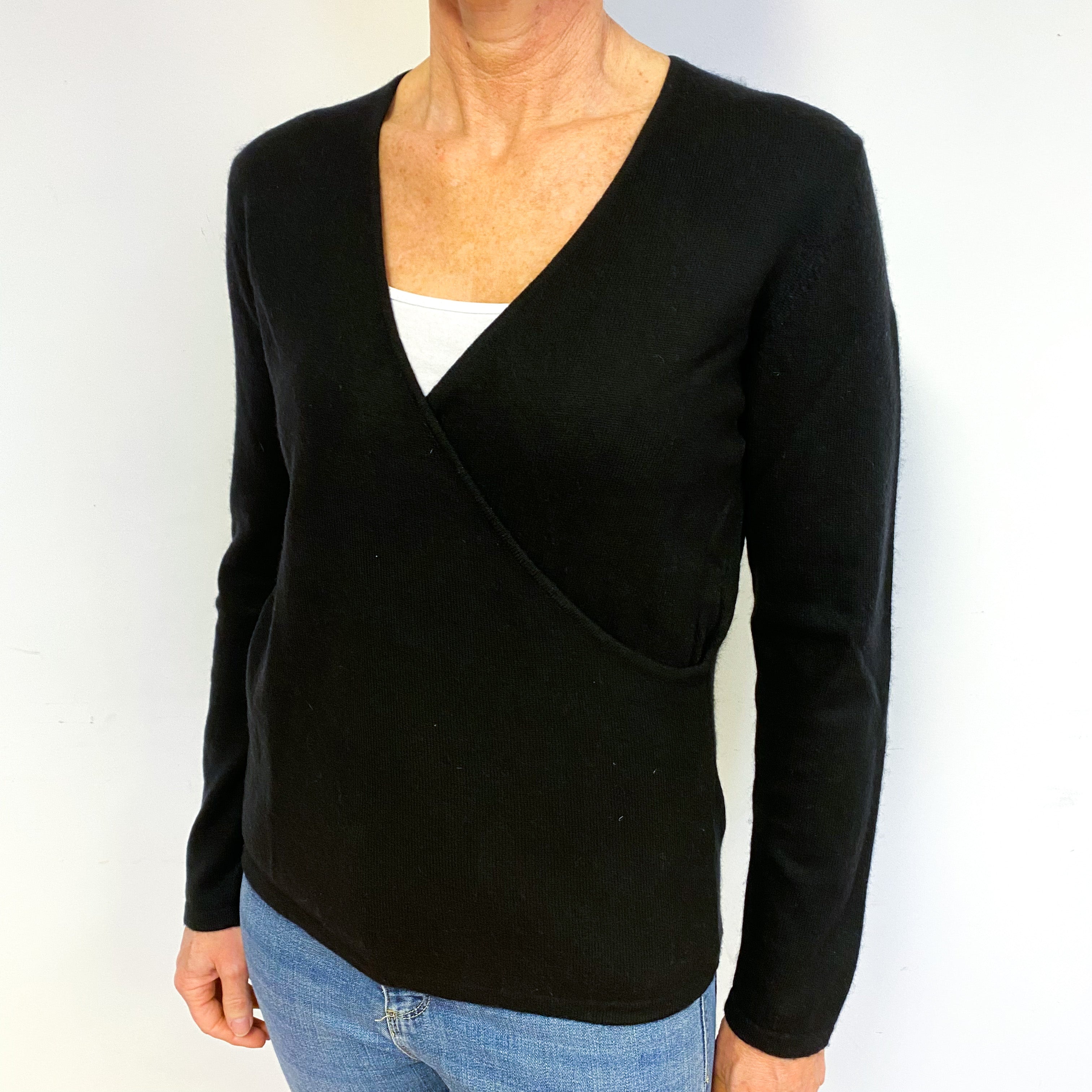 Black Cashmere V-Neck Jumper Medium