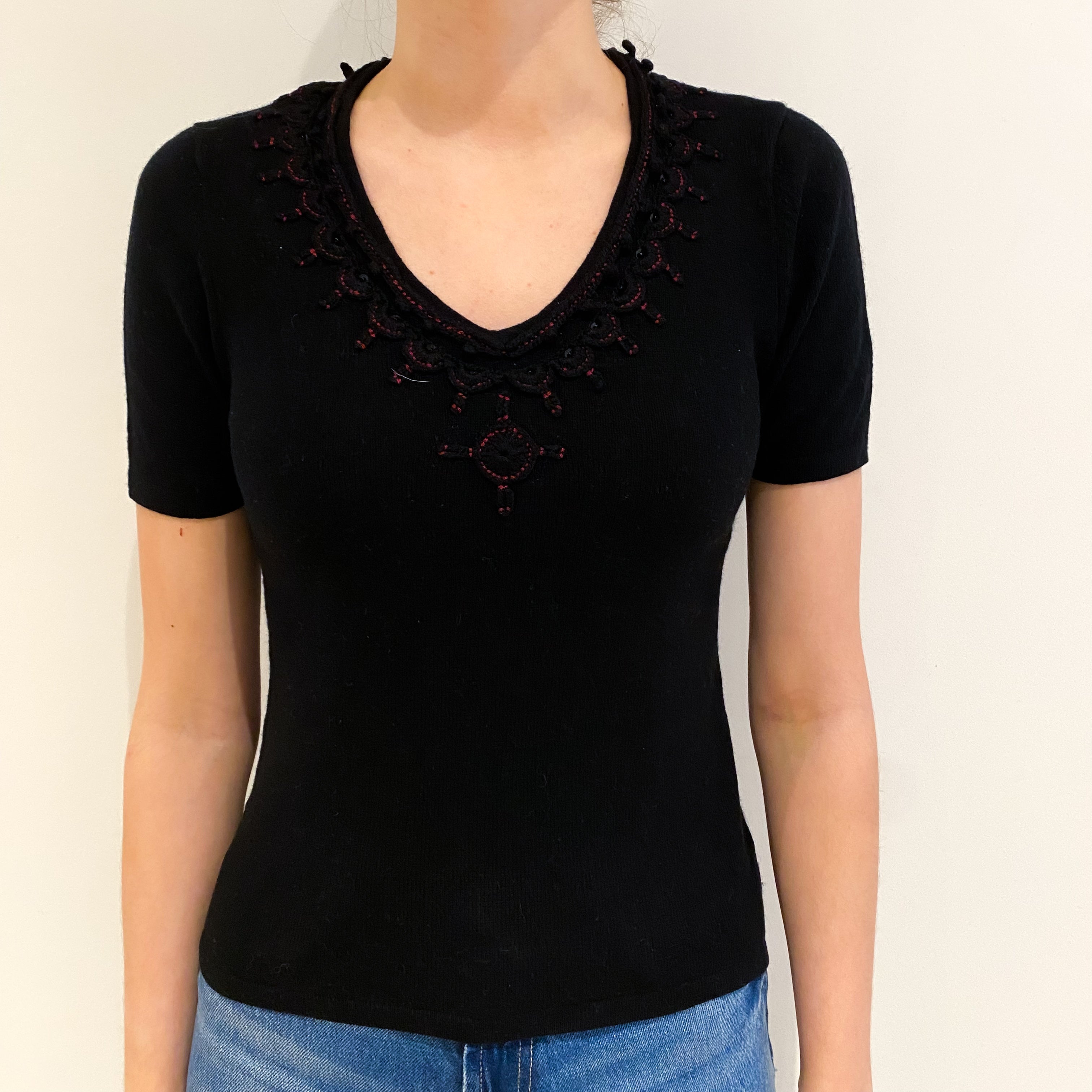 Black Embroidered Cashmere Short Sleeved V Neck Jumper Extra Small