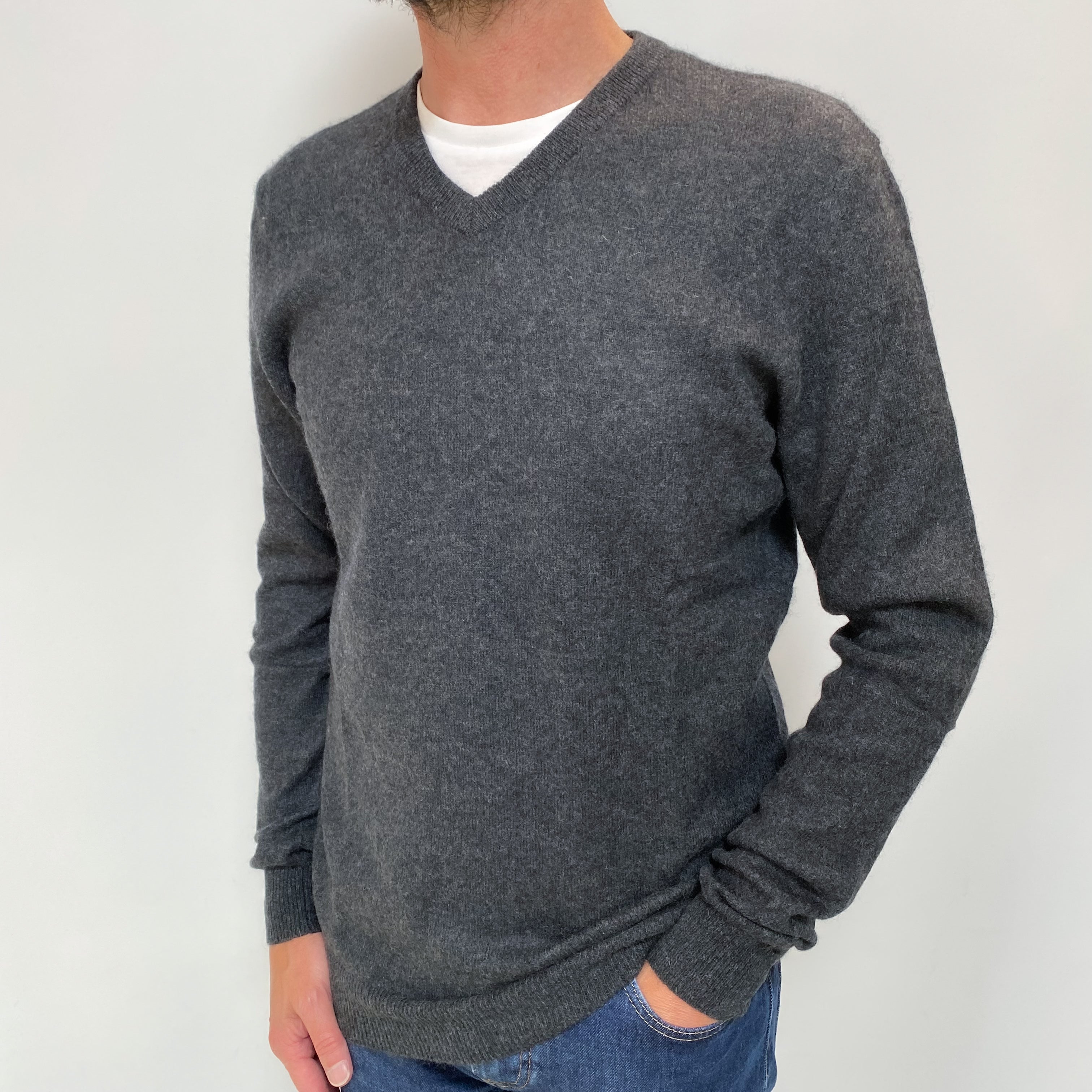 Men's Charcoal Grey Cashmere V Neck Jumper Small